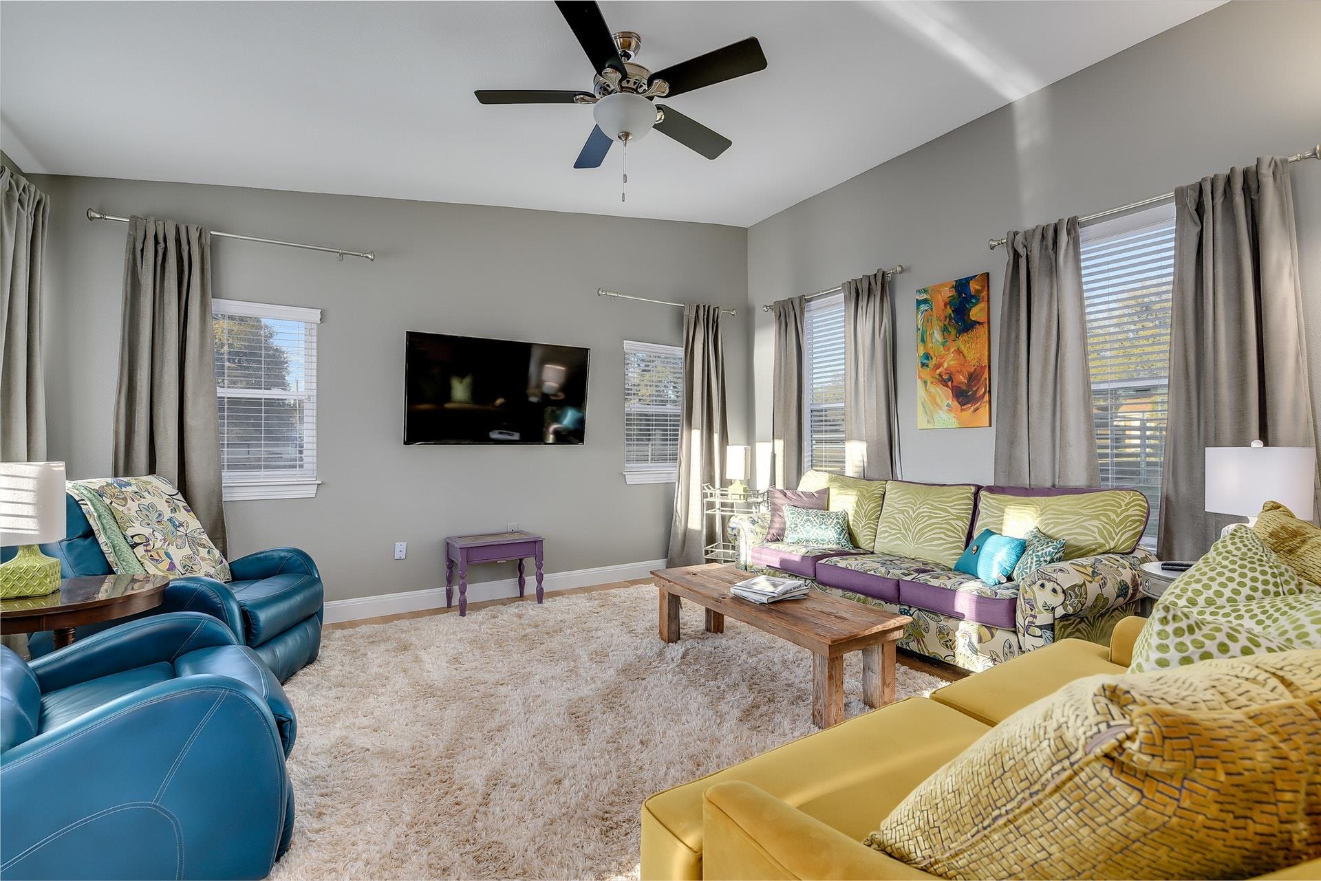 1004 Circle Dr, Kingsland, TX 78639