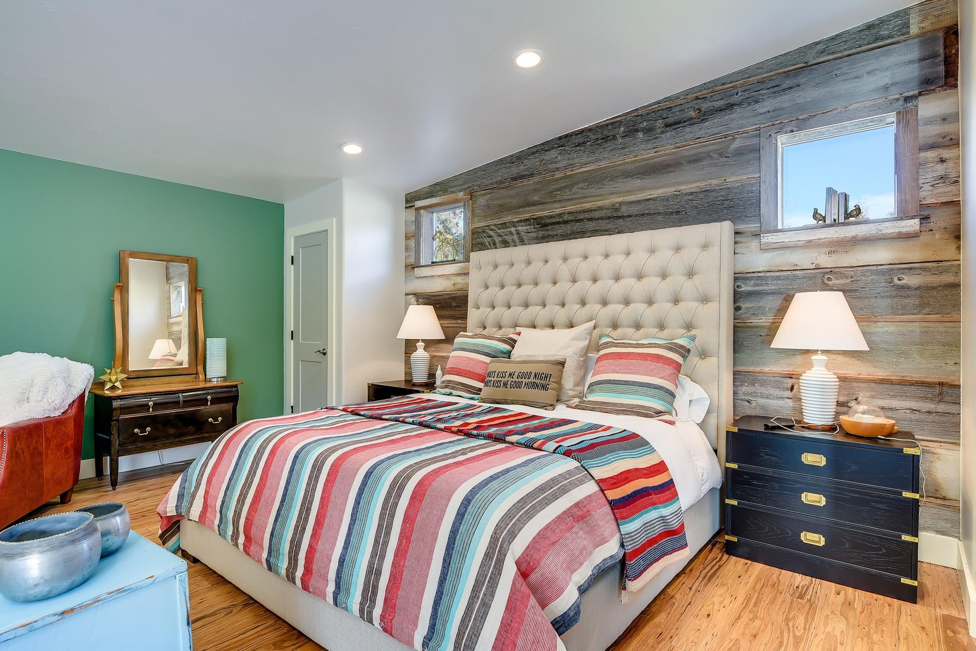 1004 Circle Dr, Kingsland, TX 78639