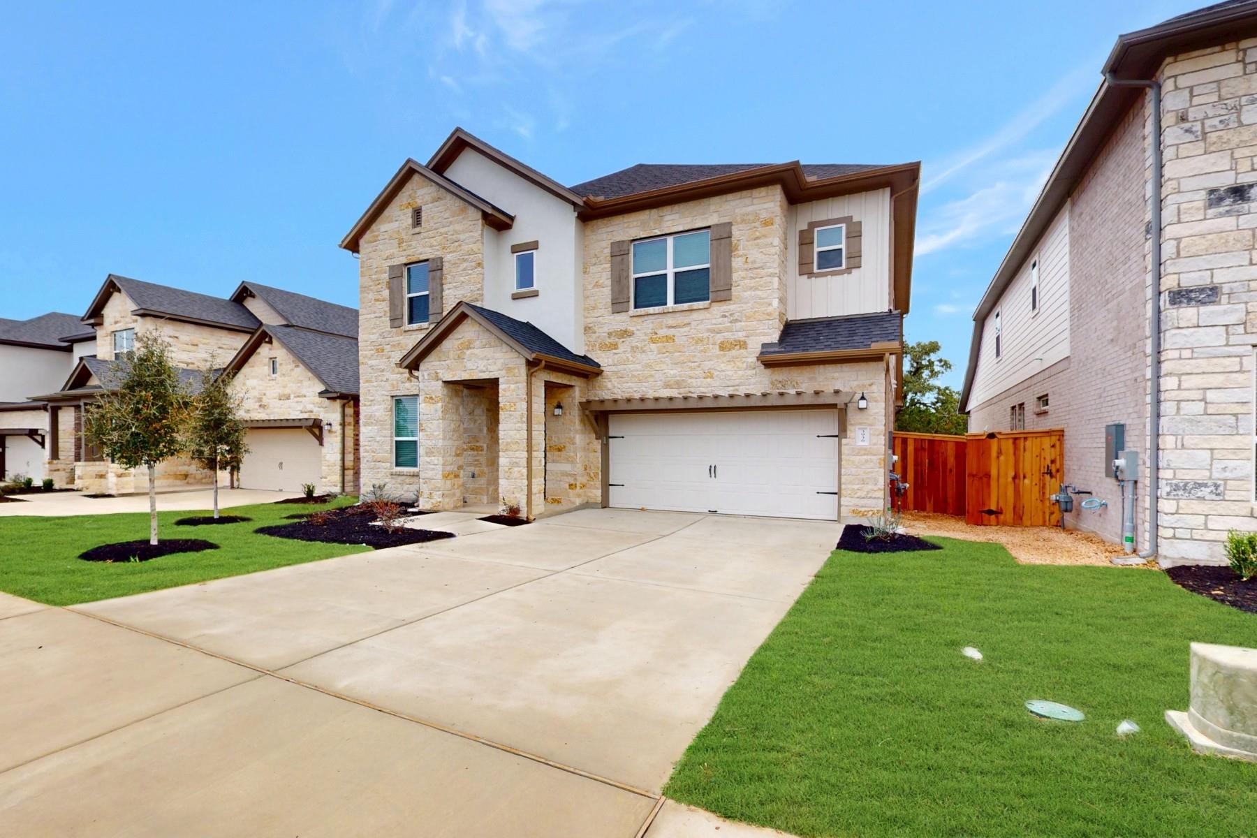 3936 Fulton Dr, Leander, TX 78641