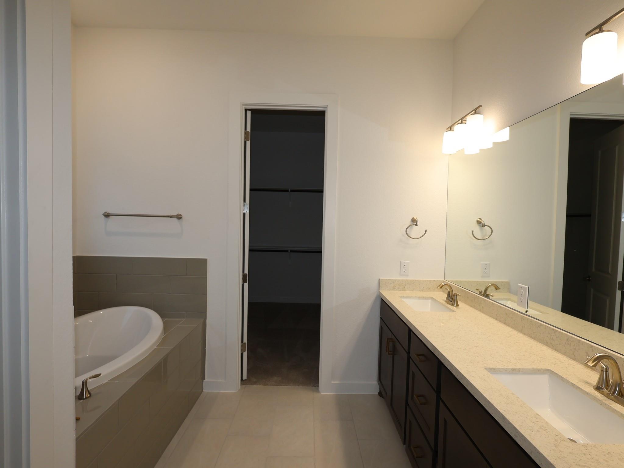 3936 Fulton Dr, Leander, TX 78641