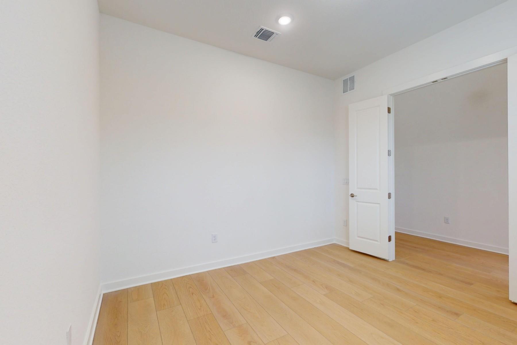 3936 Fulton Dr, Leander, TX 78641