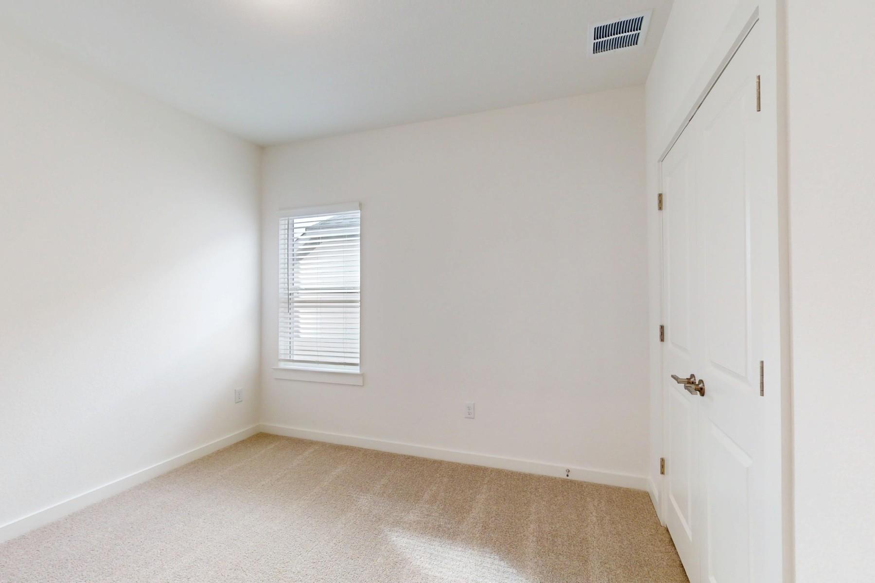 3936 Fulton Dr, Leander, TX 78641