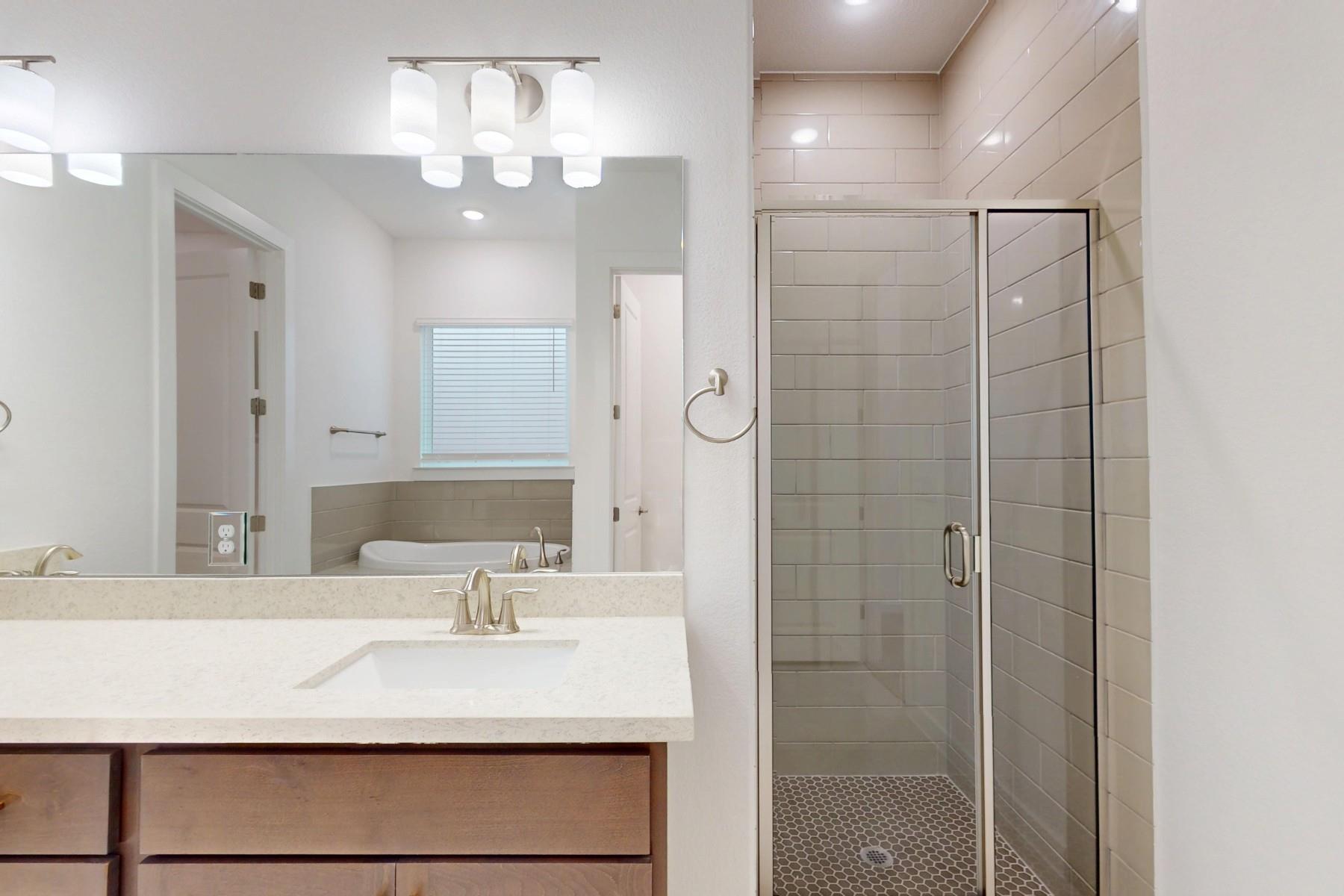 3936 Fulton Dr, Leander, TX 78641