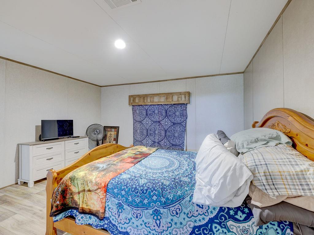 19645 Buttermilk Ln, Salado, TX 76571