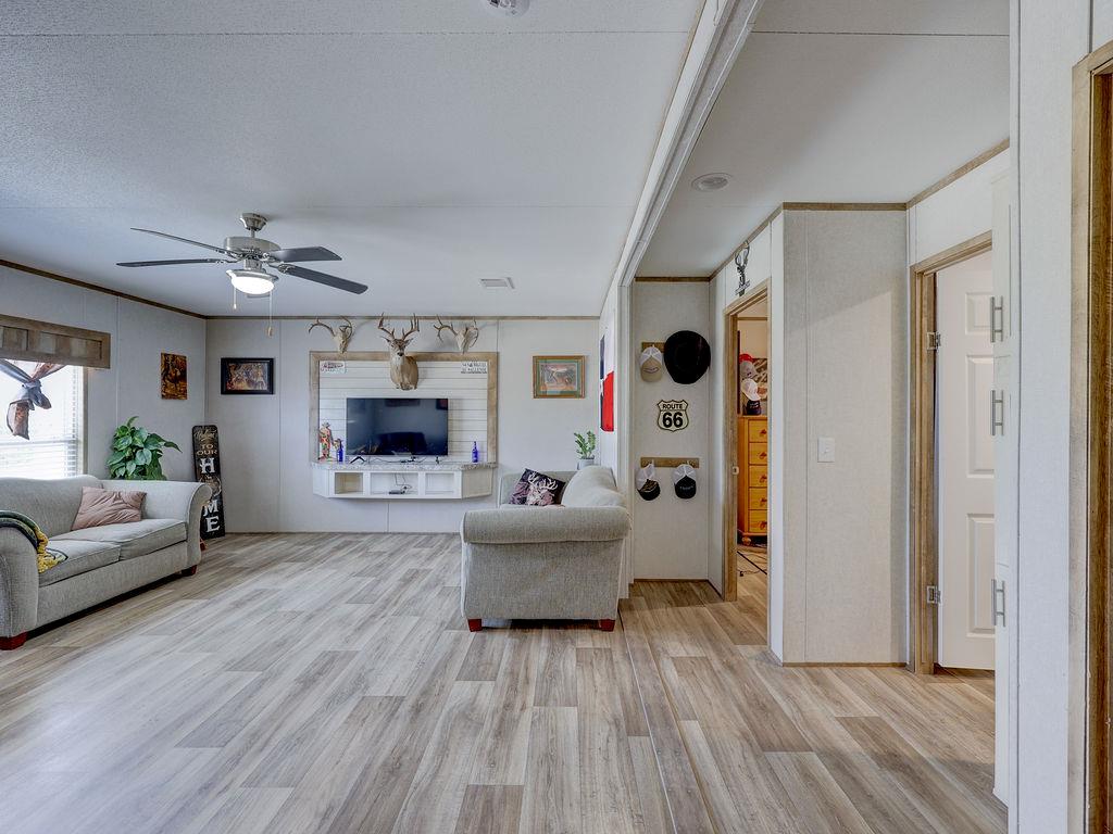 19645 Buttermilk Ln, Salado, TX 76571