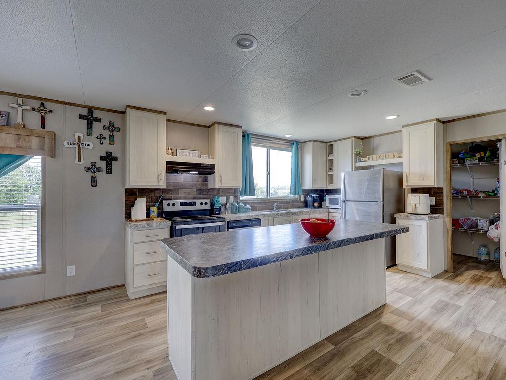 19645 Buttermilk Ln, Salado, TX 76571