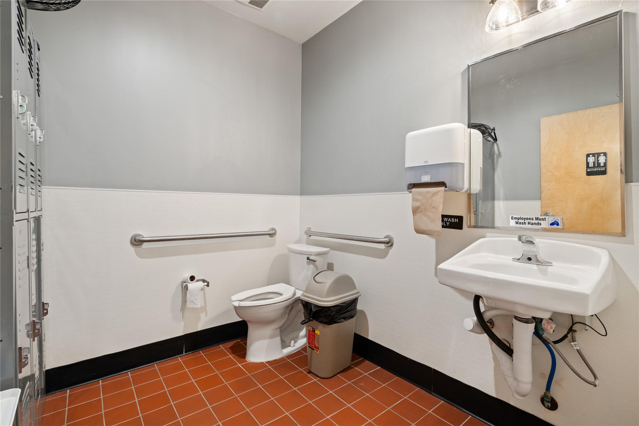 502 Thompson Ln, Austin, TX 78742