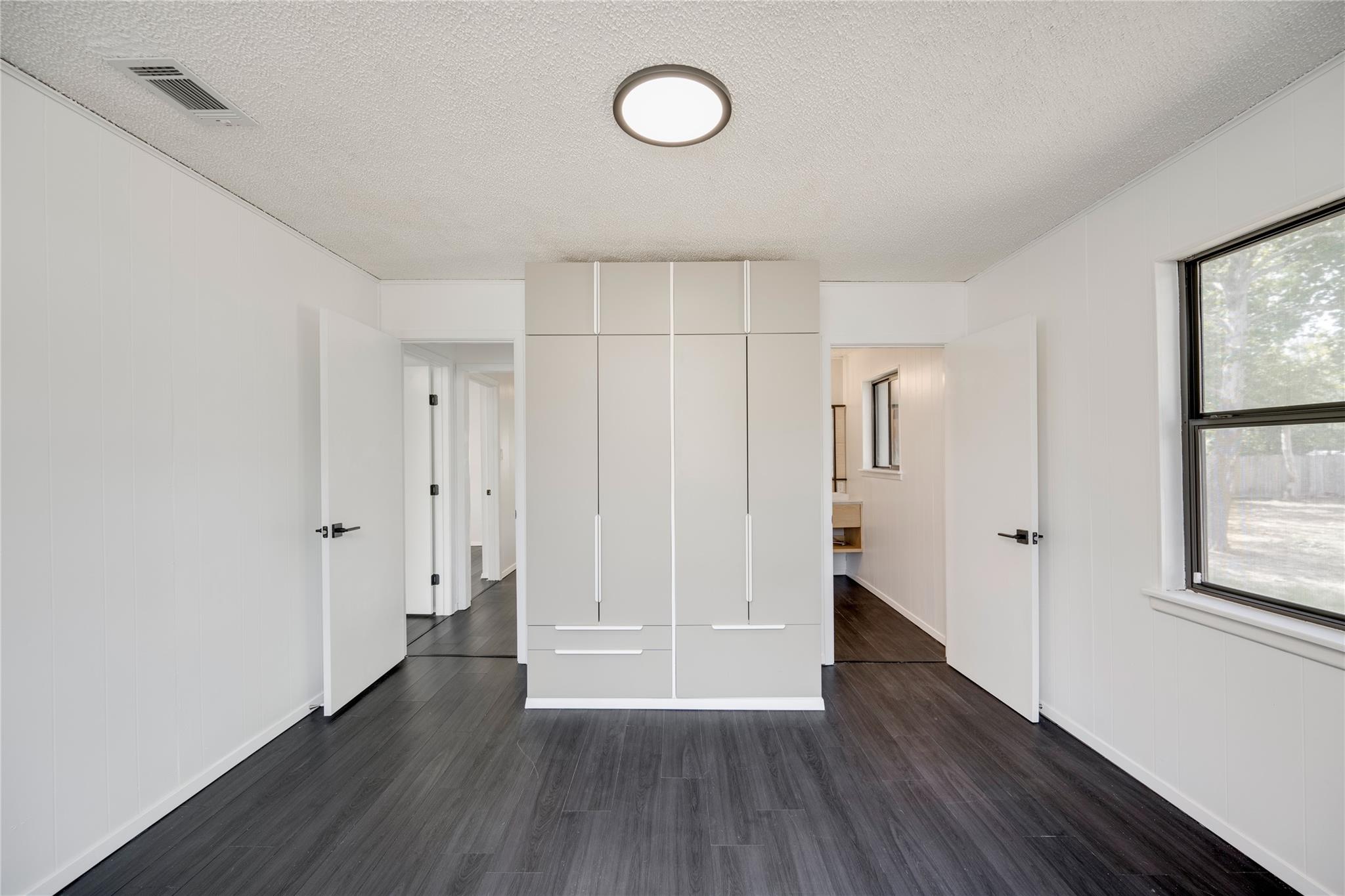 4948 Crossover Rd, San Marcos, TX 78666