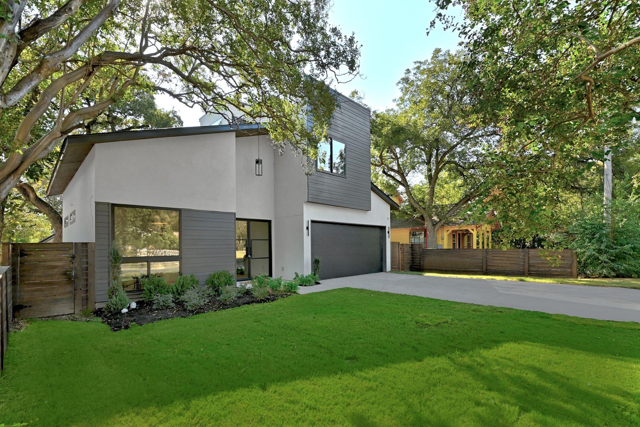 711 Kinney Ave, Austin, TX 78704