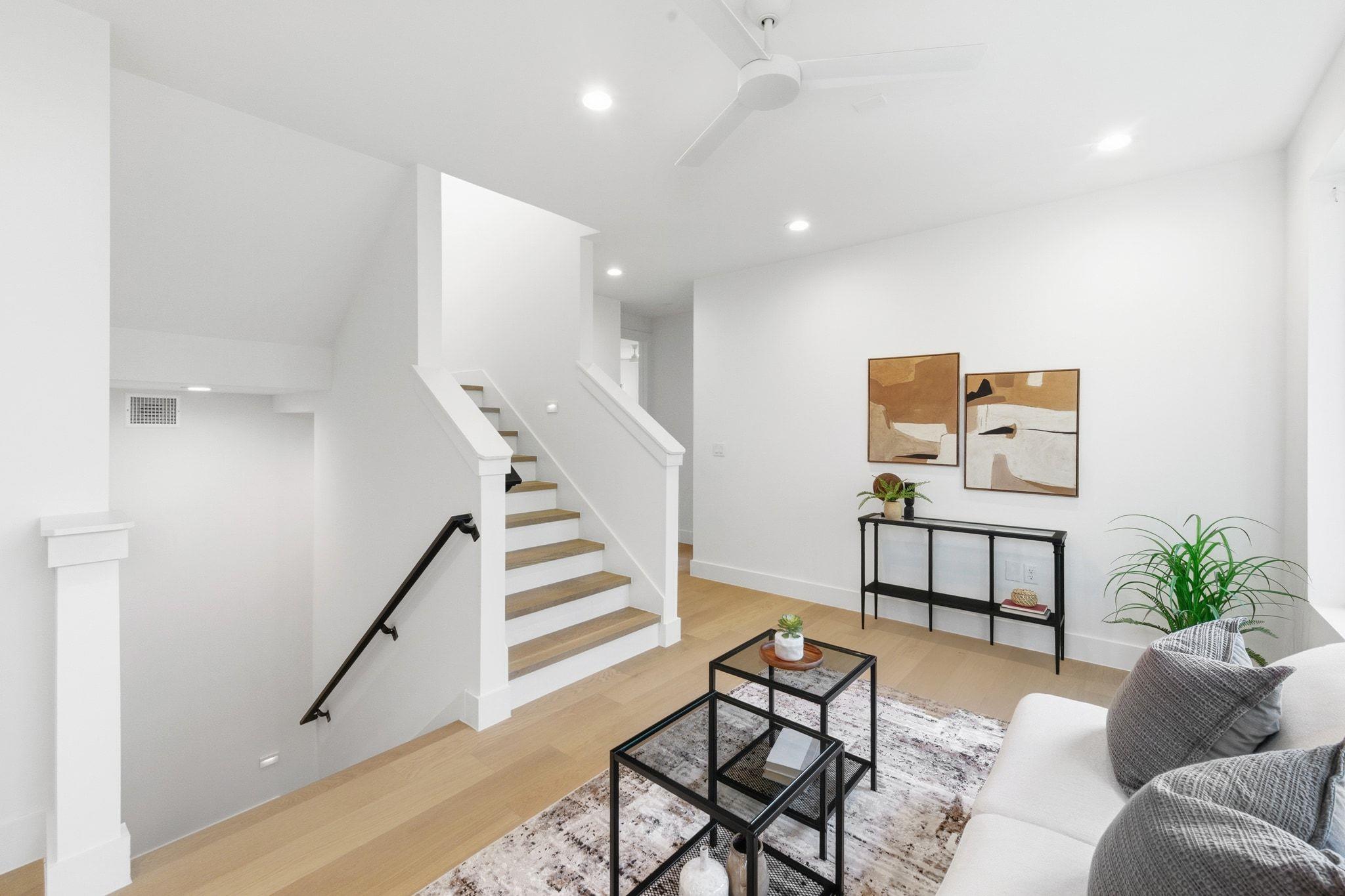 711 Kinney Ave, Austin, TX 78704