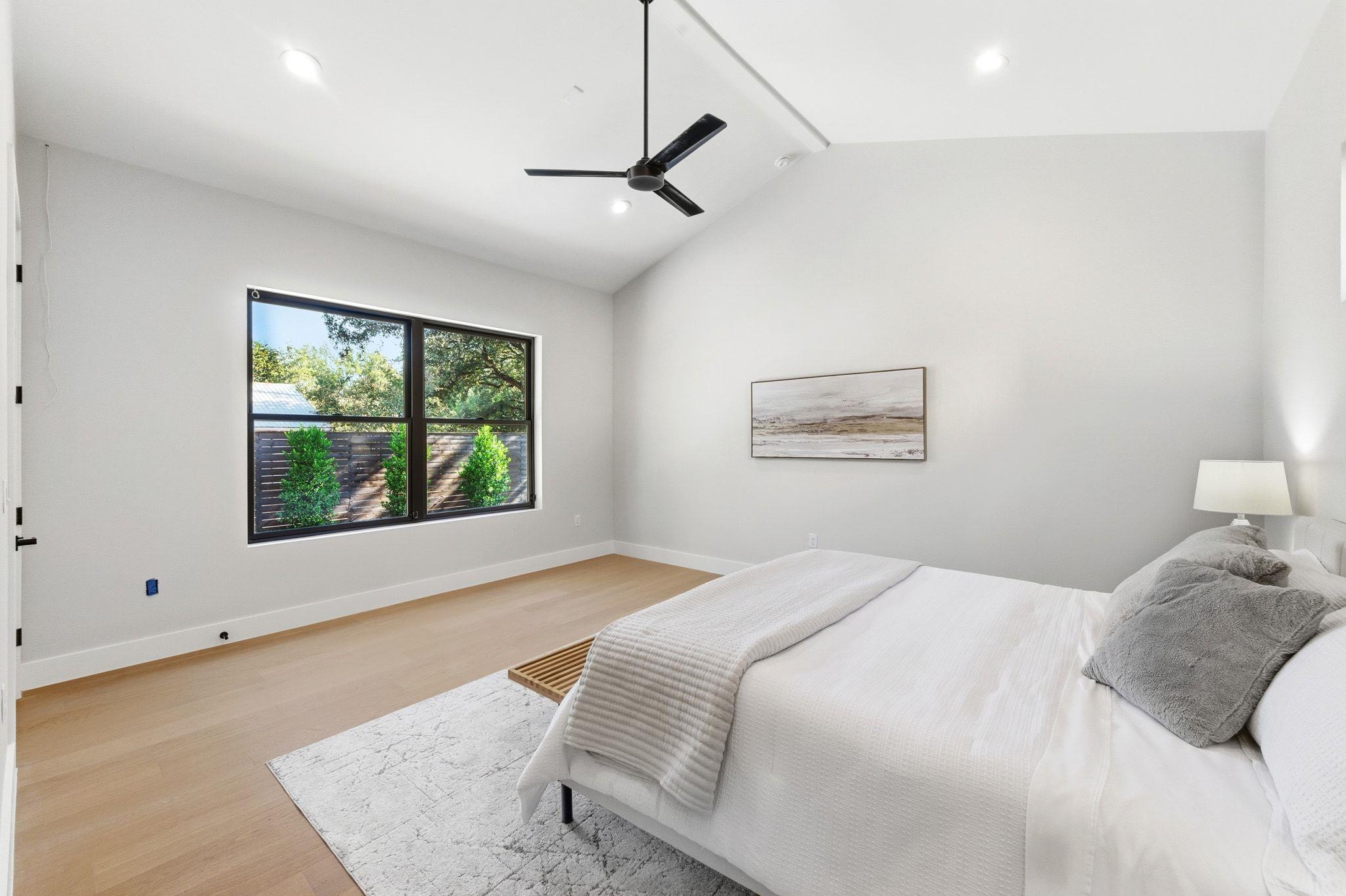 711 Kinney Ave, Austin, TX 78704