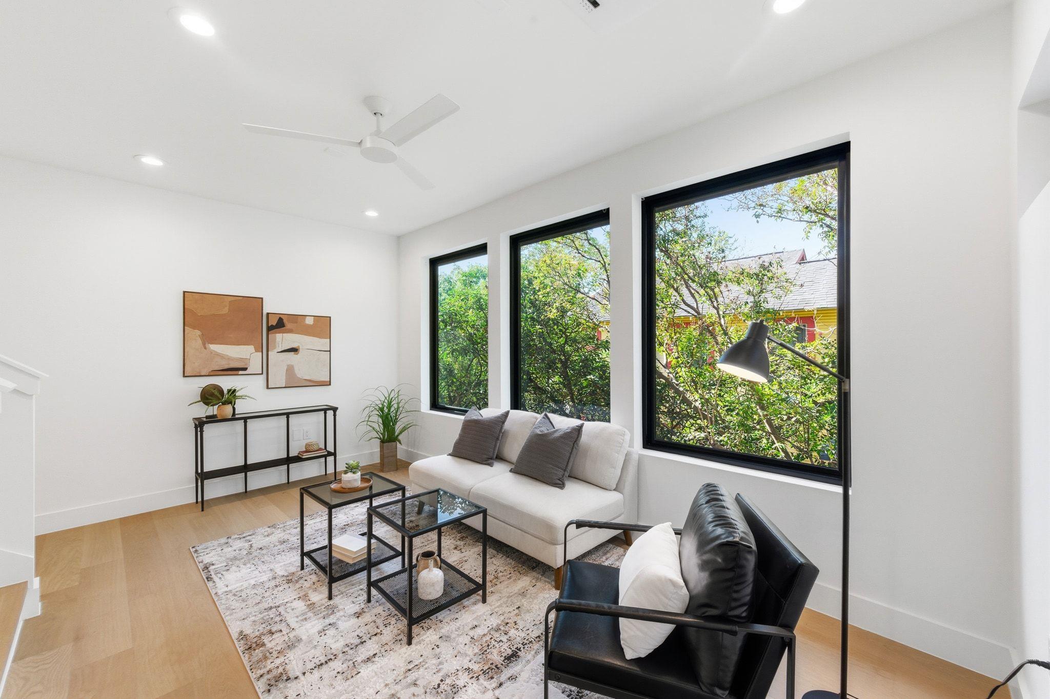 711 Kinney Ave, Austin, TX 78704