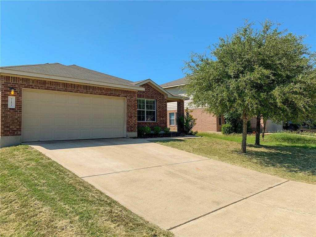 717 Morgan Dr, Leander, TX 78641