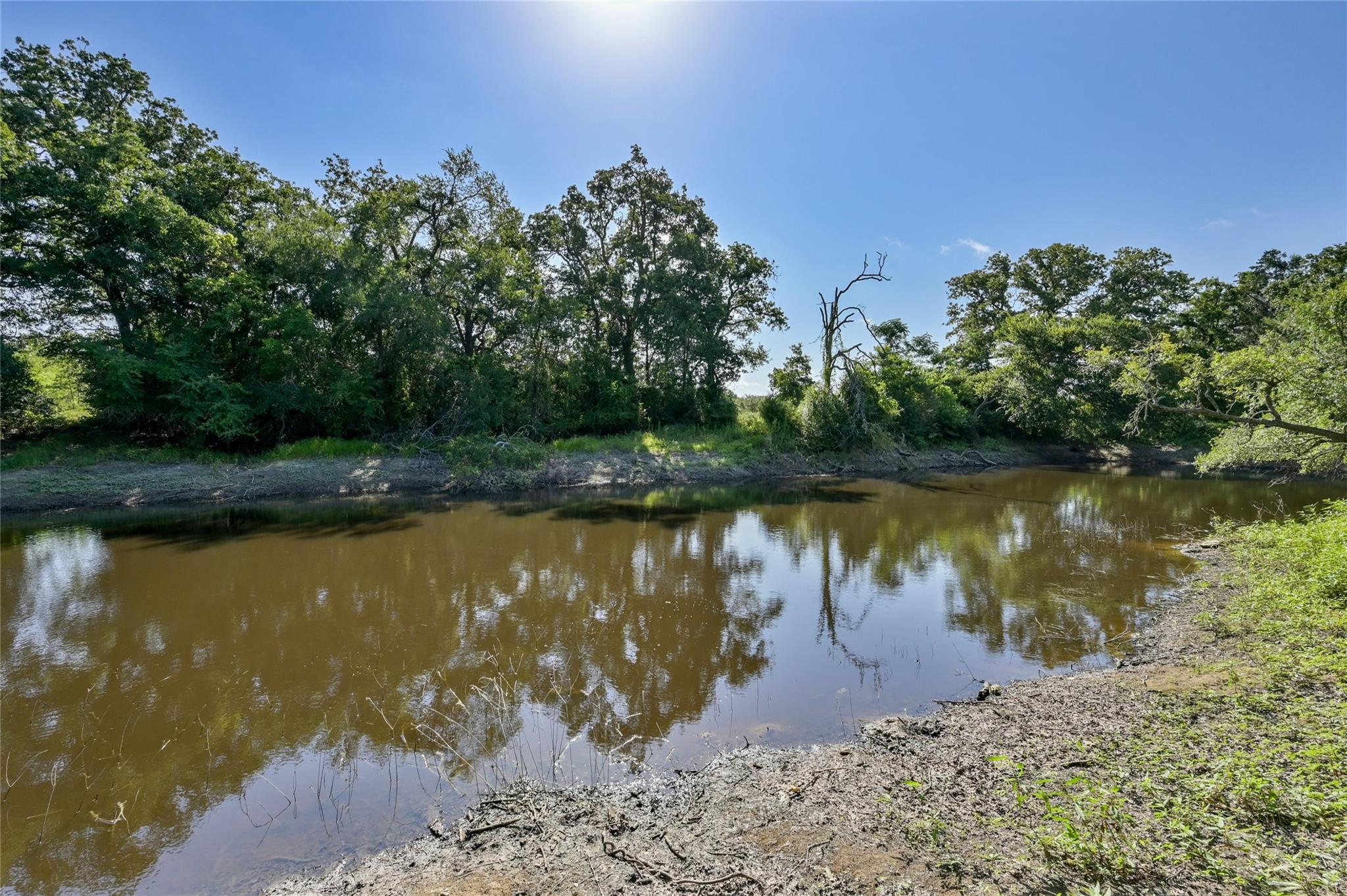 681 County Road 474, Elgin, TX 78621