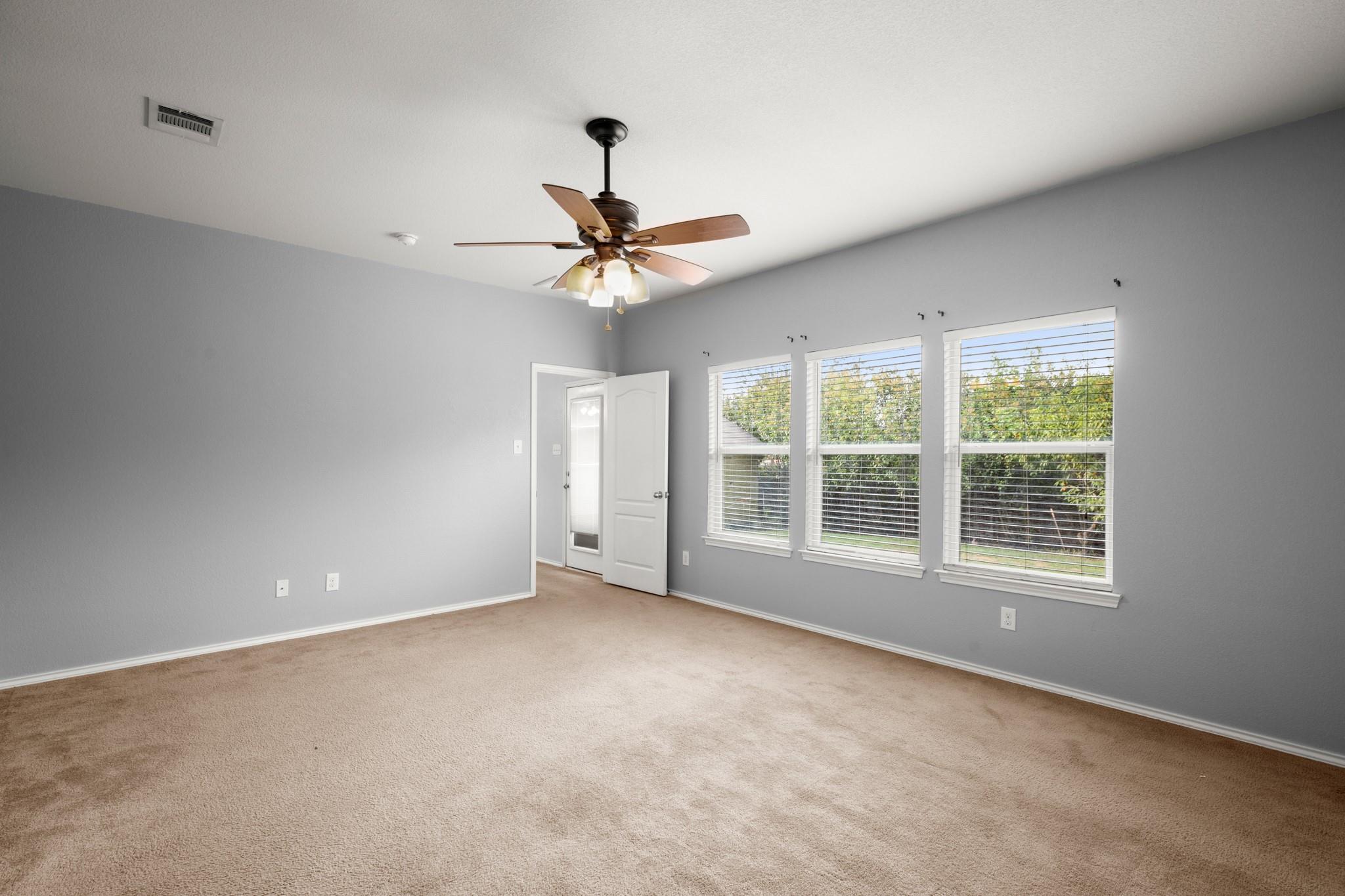 4617 Tiddle Ln, Pflugerville, TX 78660