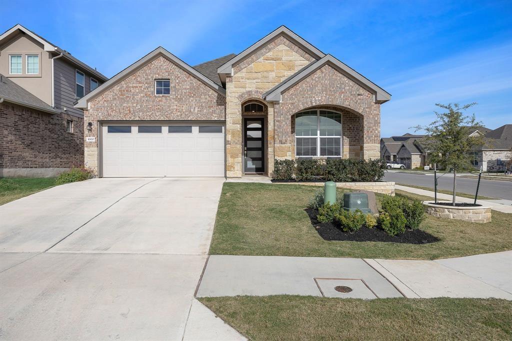 1000 Bear Track Loop, Georgetown, TX 78628