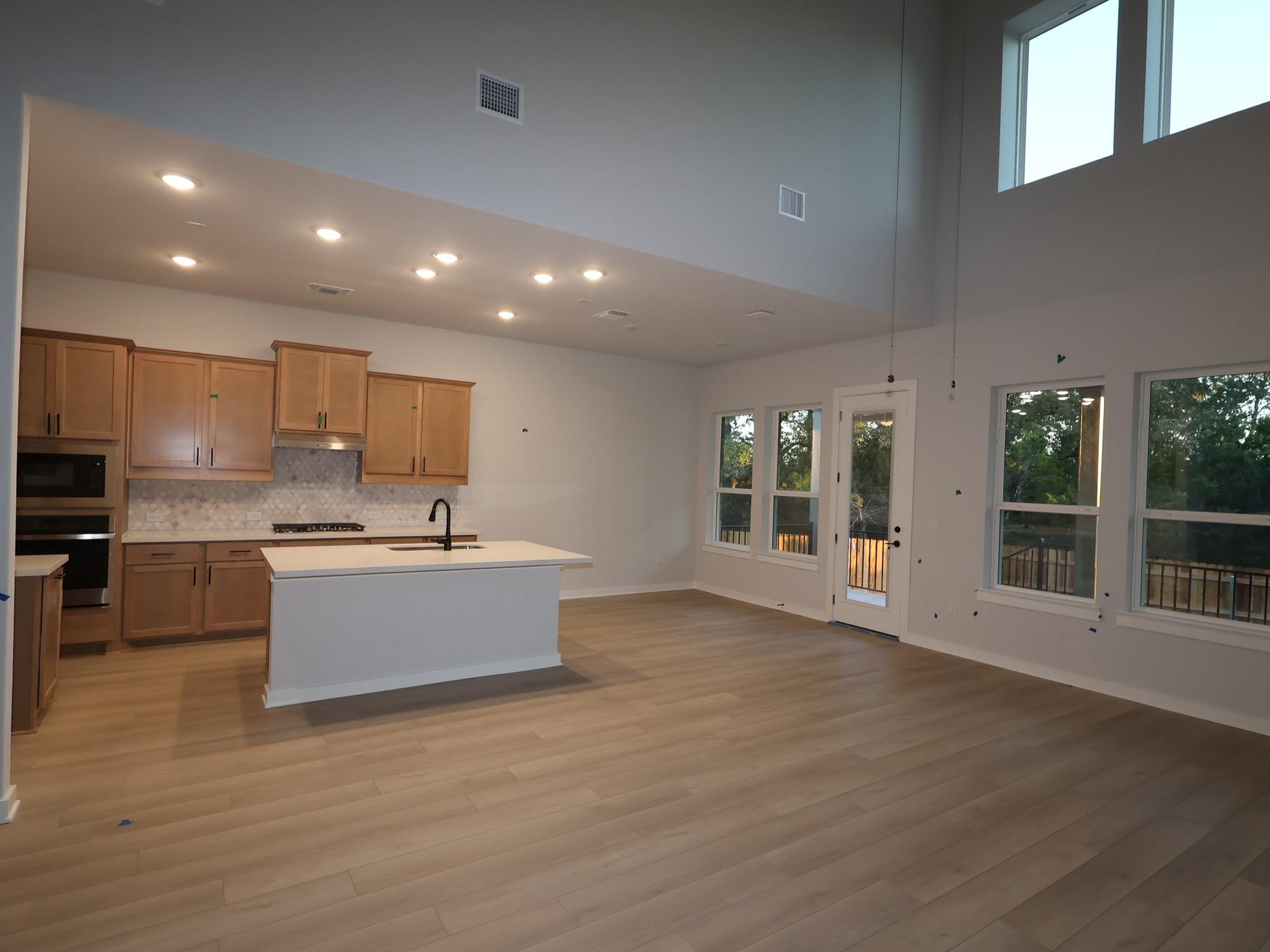 3940 Fulton Dr, Leander, TX 78641