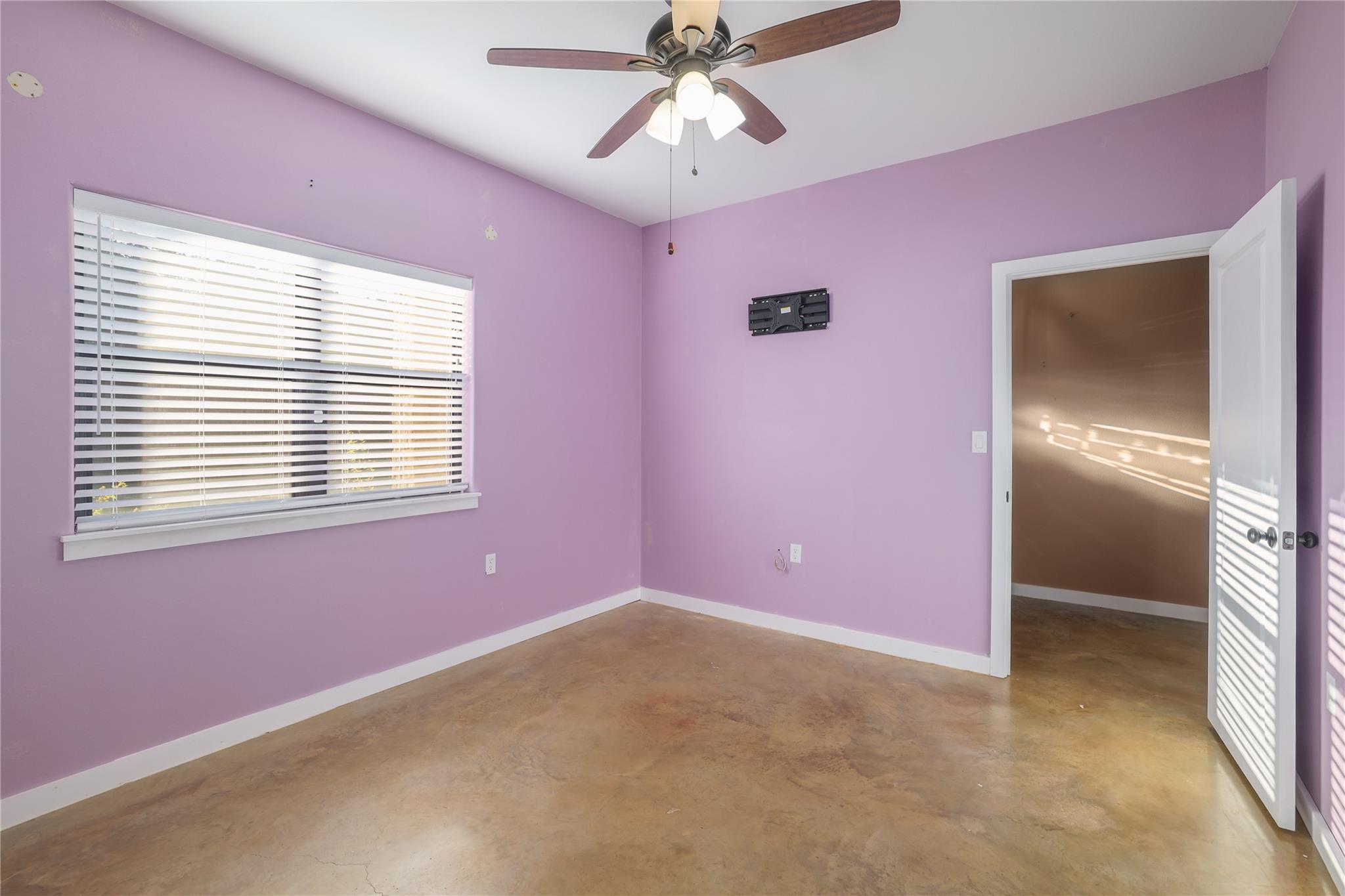 122 N Pohakea Dr, Bastrop, TX 78602