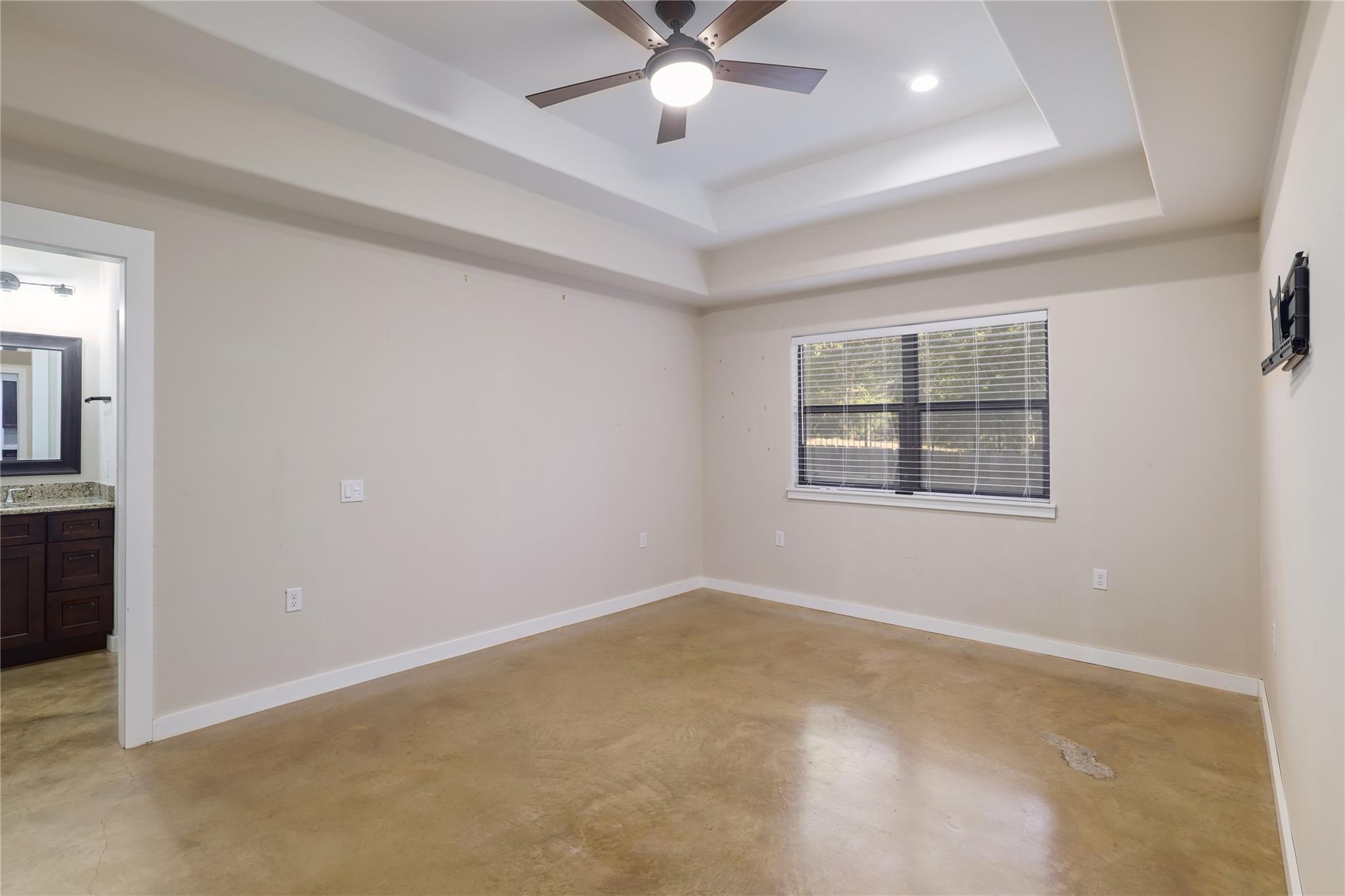 122 N Pohakea Dr, Bastrop, TX 78602