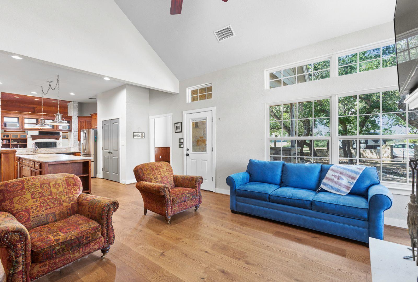 2010 County Road 233, Florence, TX 76527