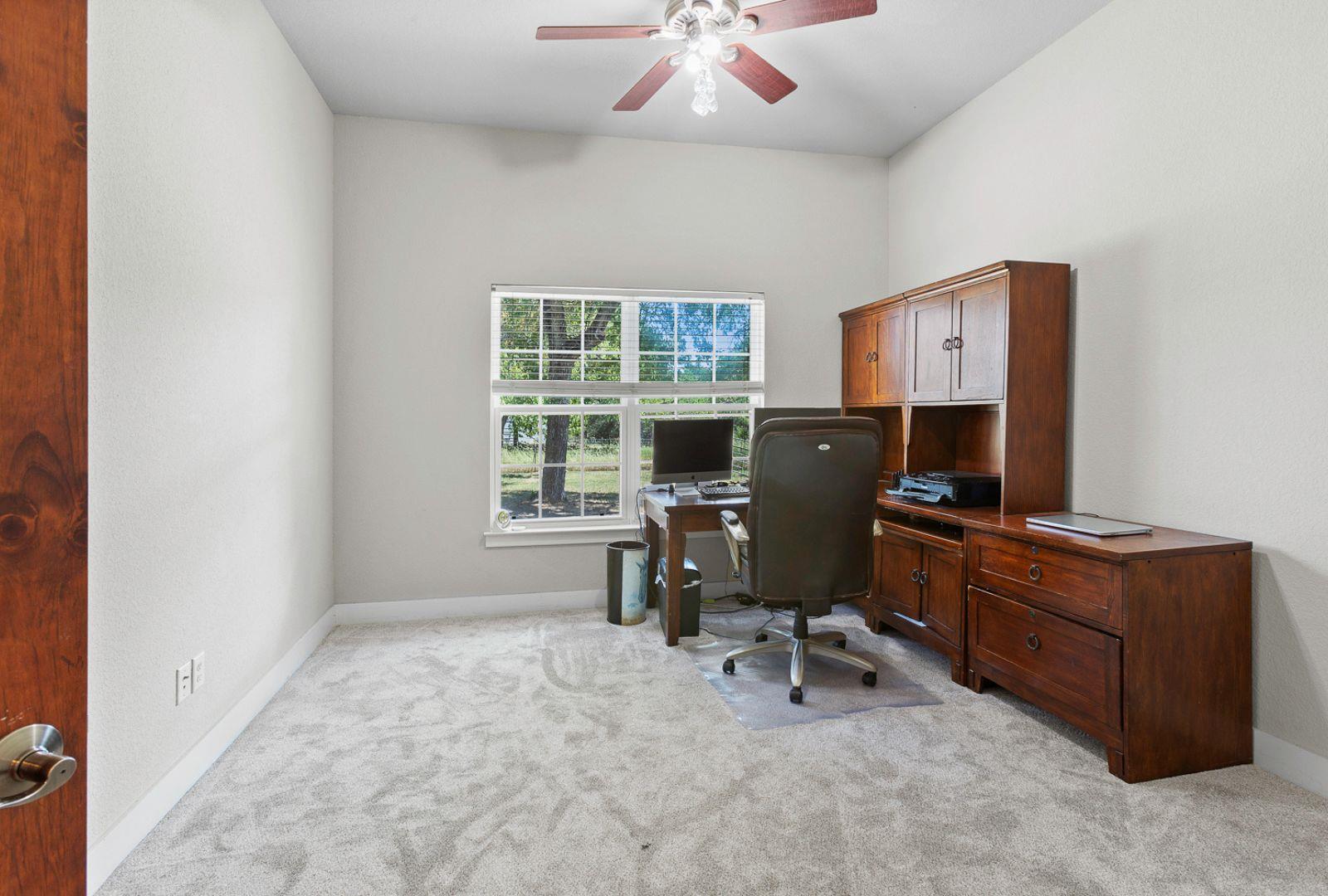 2010 County Road 233, Florence, TX 76527