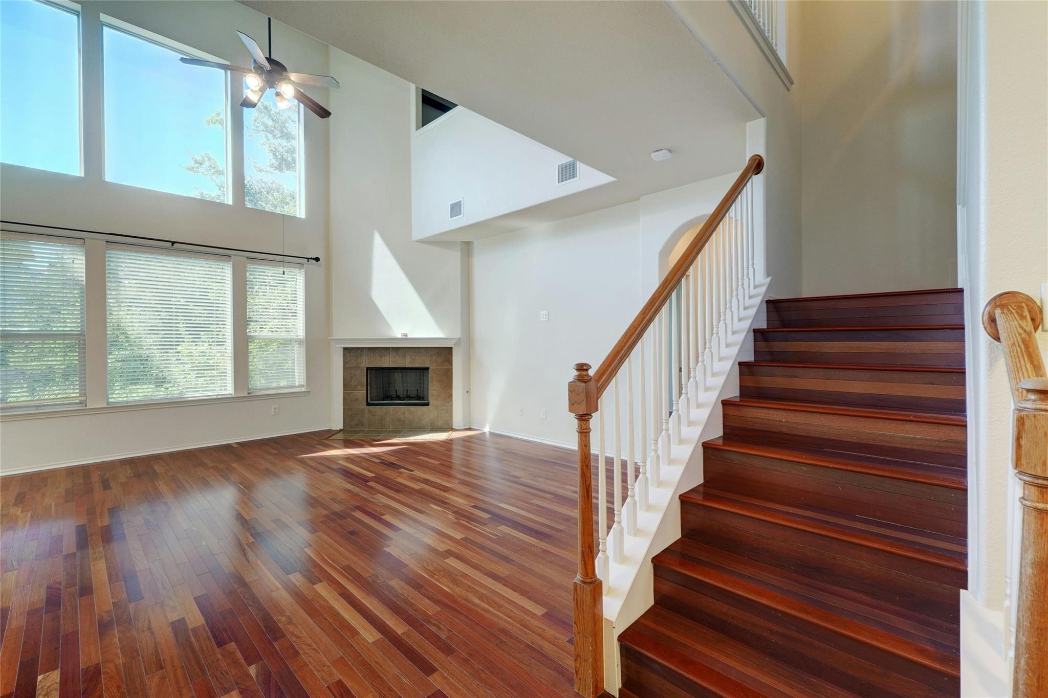 8227 Liberty Walk Dr, Round Rock, TX 78681