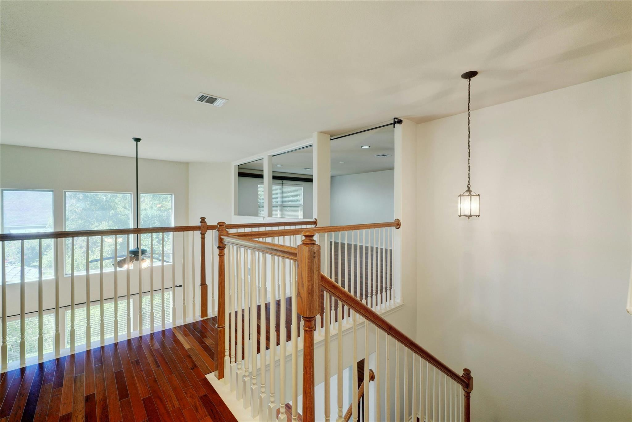 8227 Liberty Walk Dr, Round Rock, TX 78681