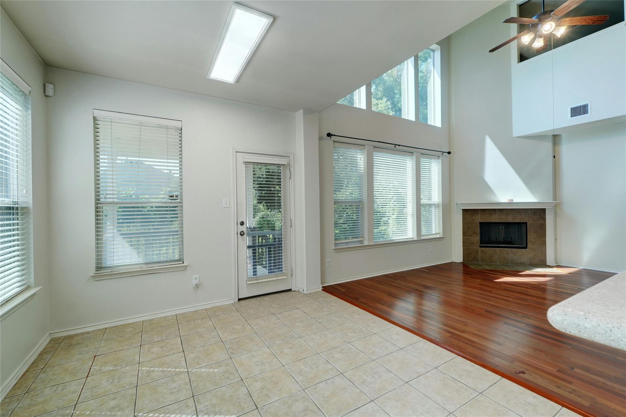 8227 Liberty Walk Dr, Round Rock, TX 78681