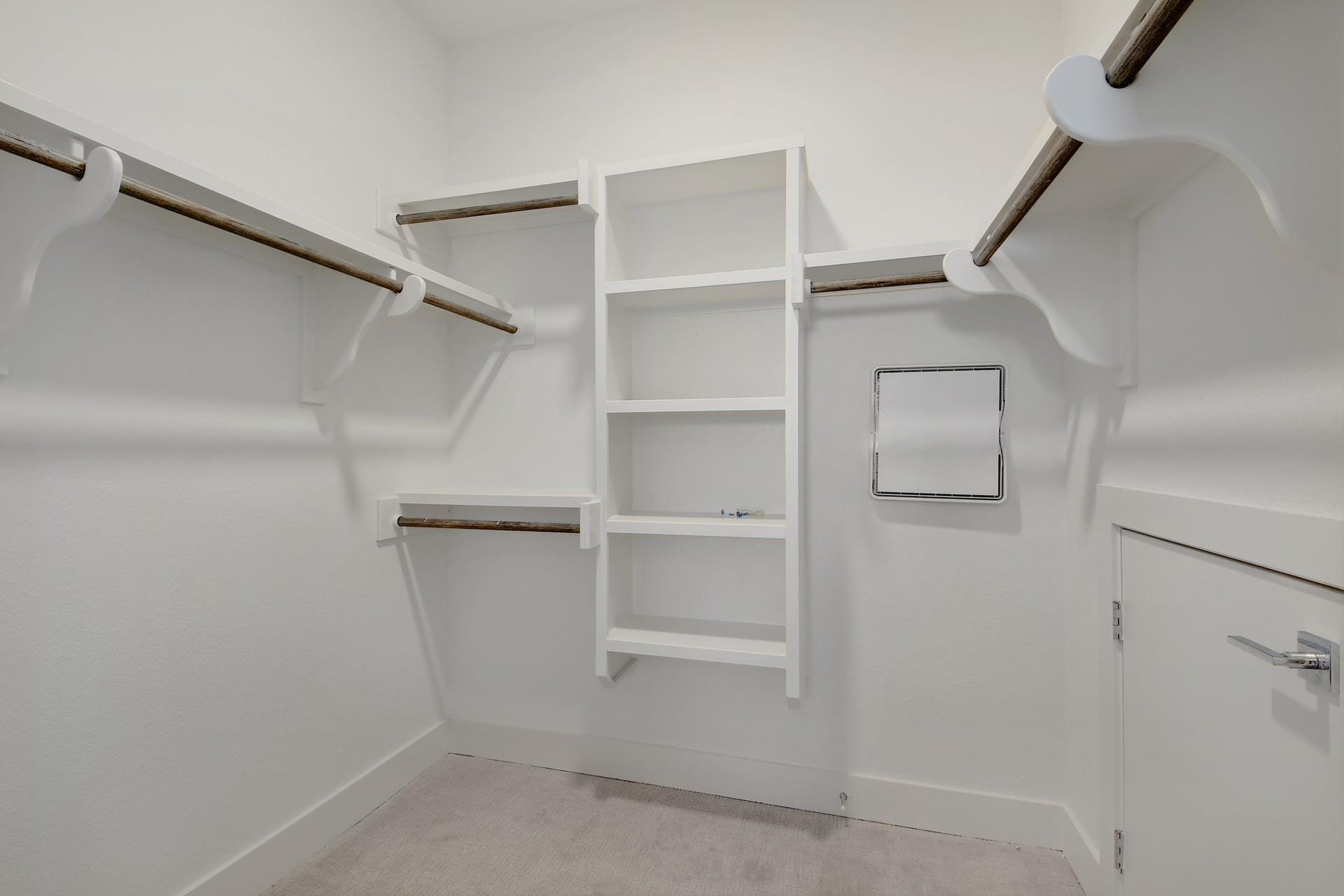 2050 Lohmans Spur Rd # 402, Austin, TX 78734