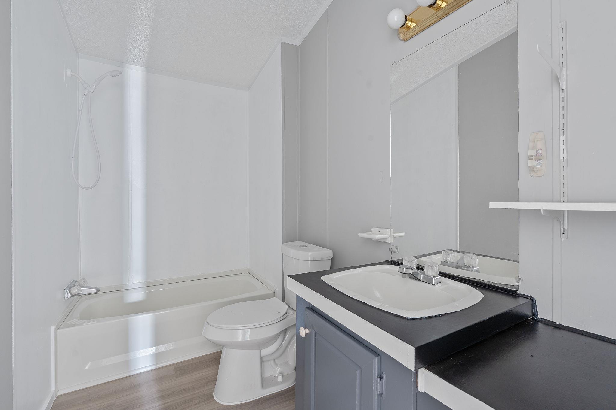 1385 Pettytown Rd, Dale, TX 78616