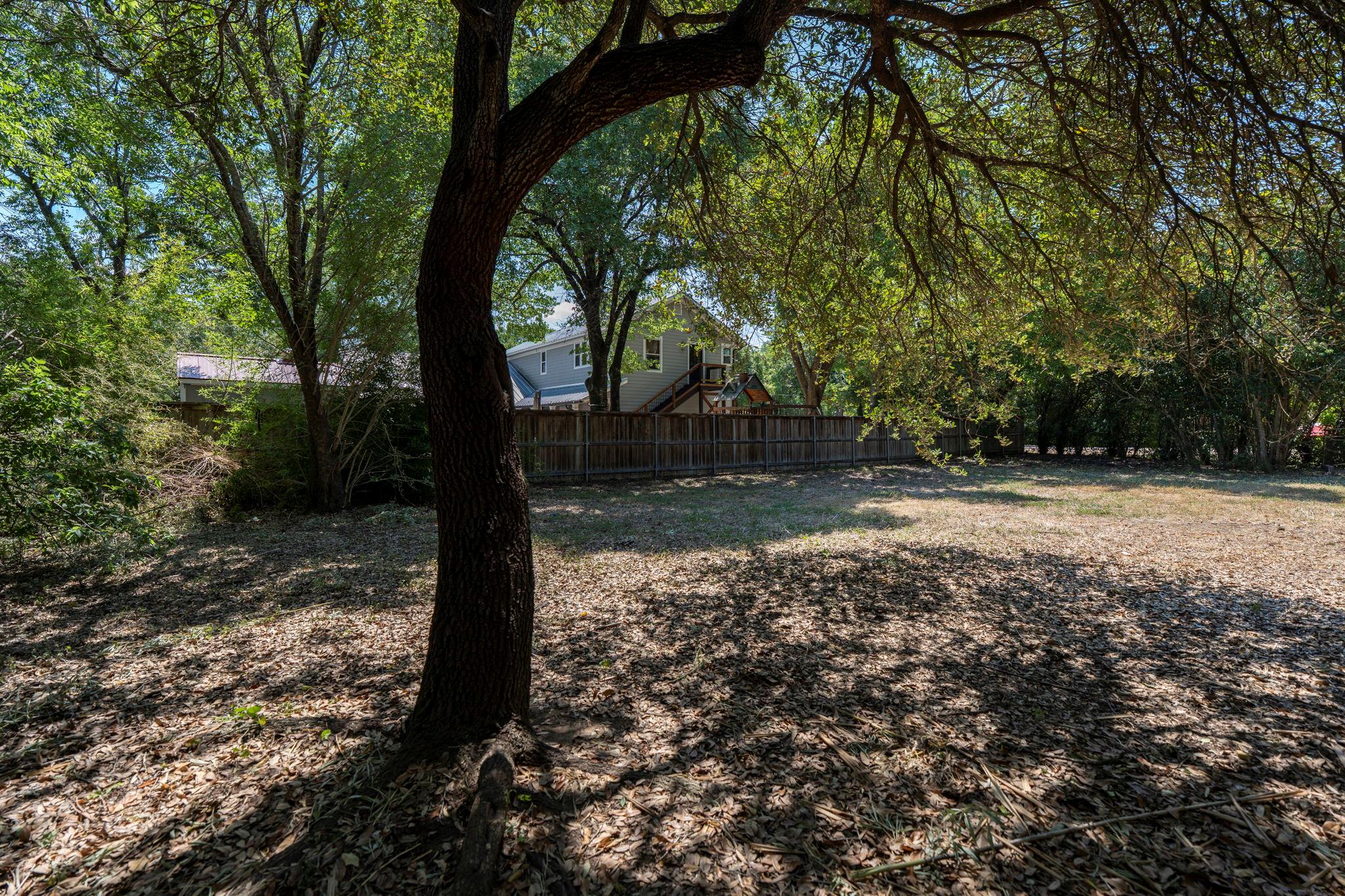 408 East St, Buda, TX 78610