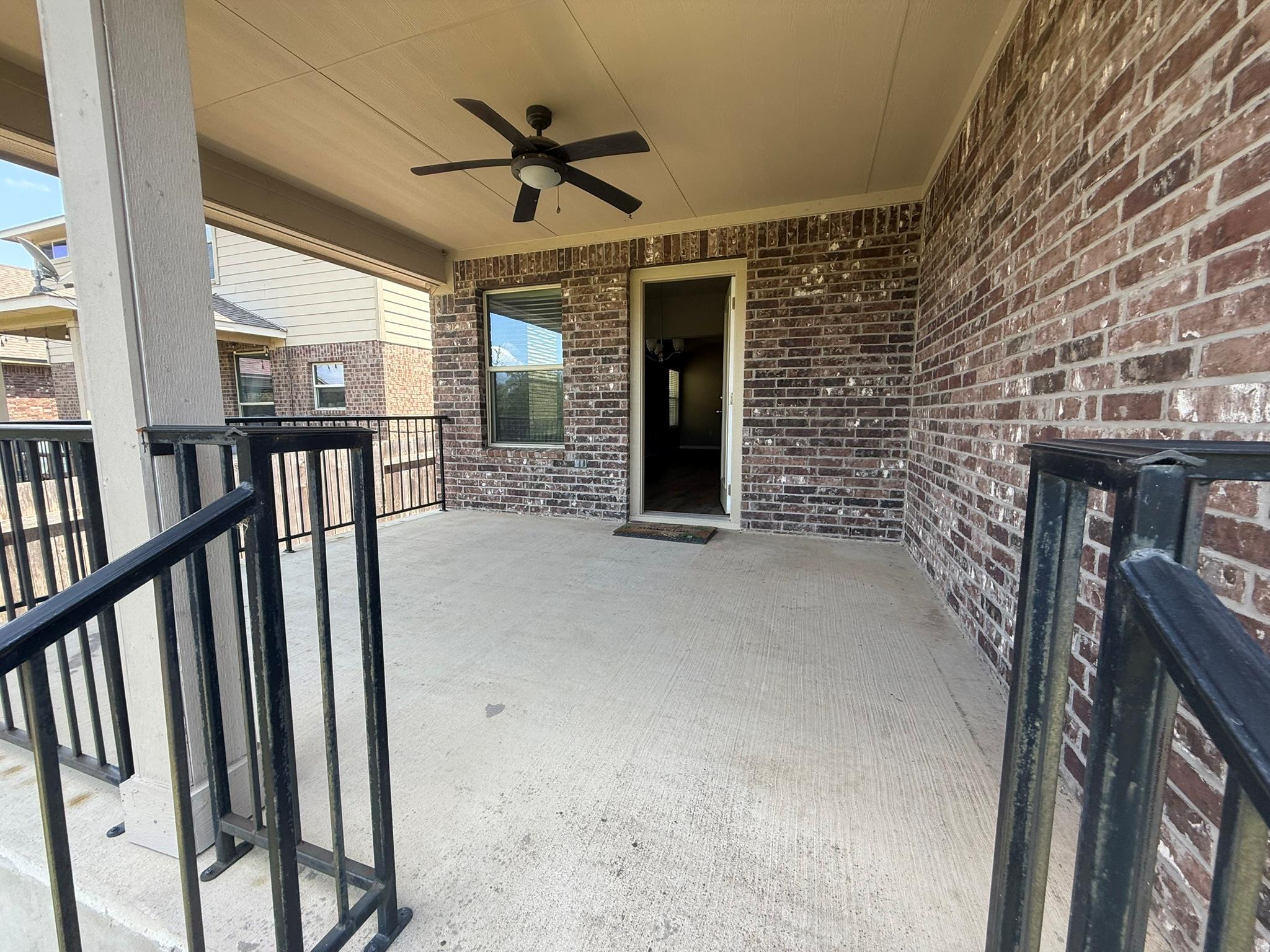 5737 Scenic Lake Dr, Georgetown, TX 78626