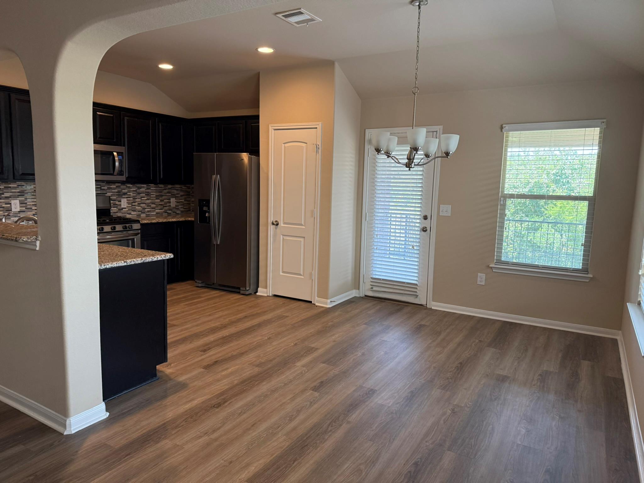 5737 Scenic Lake Dr, Georgetown, TX 78626