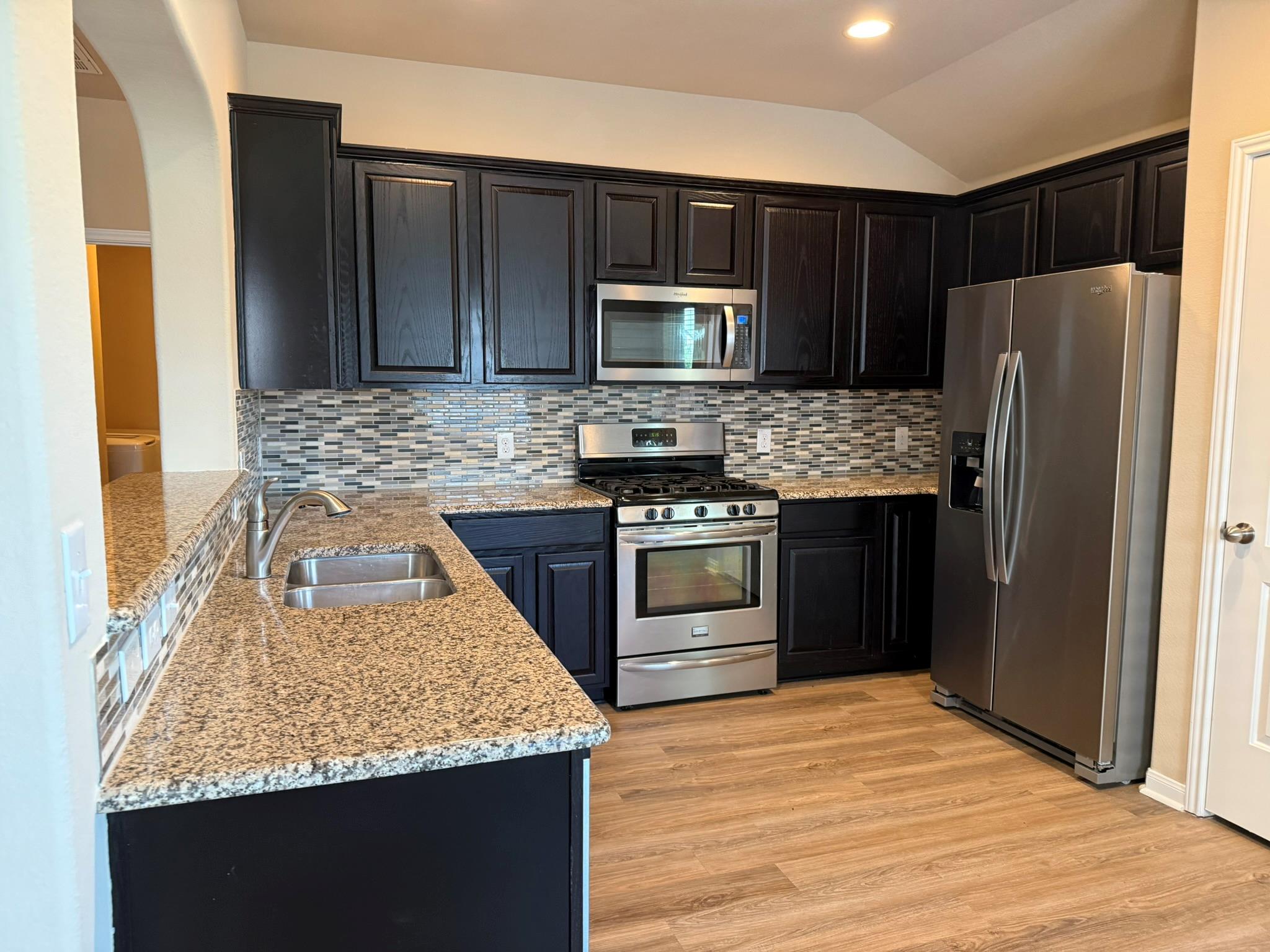 5737 Scenic Lake Dr, Georgetown, TX 78626