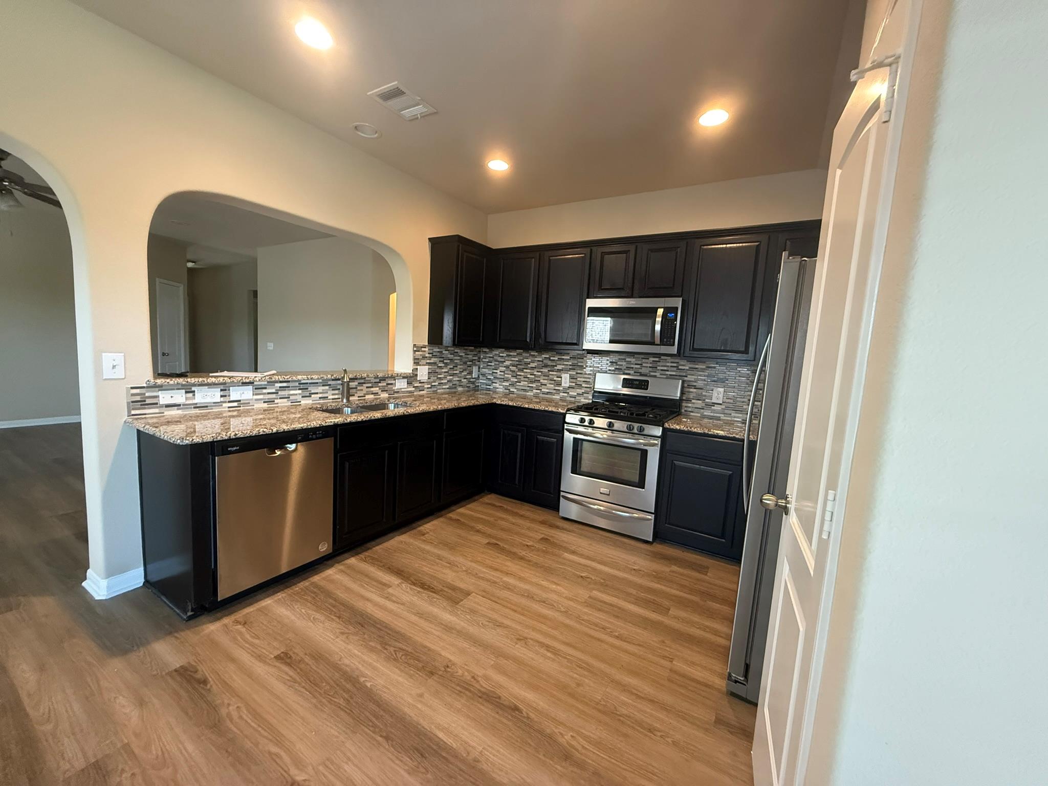 5737 Scenic Lake Dr, Georgetown, TX 78626