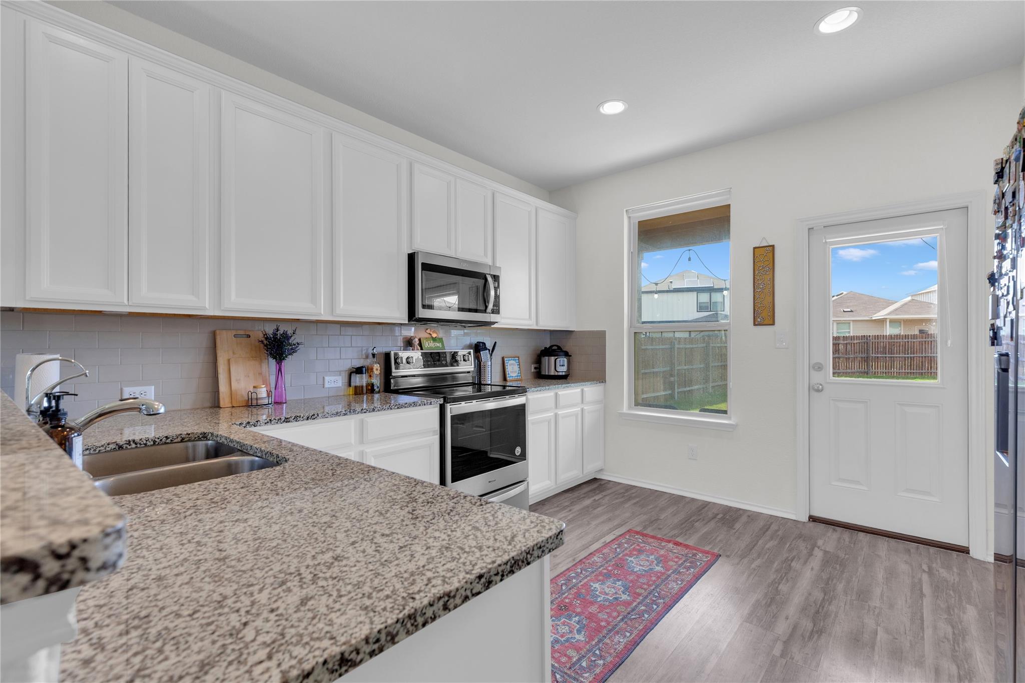 105 Spotted Rail Rdg, Leander, TX 78641