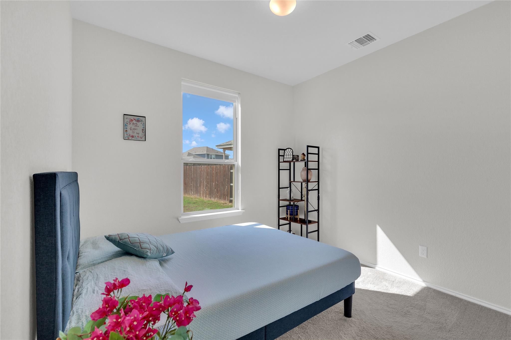 105 Spotted Rail Rdg, Leander, TX 78641