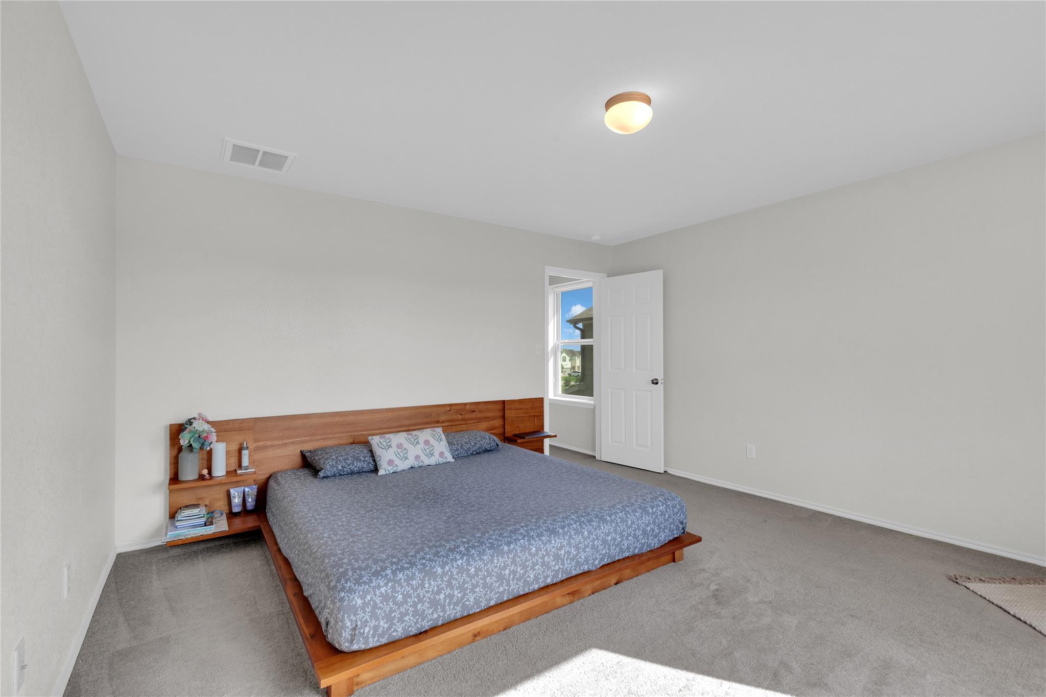 105 Spotted Rail Rdg, Leander, TX 78641