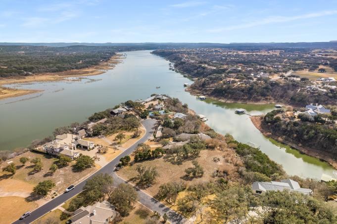 2707 Sailboat Pass, Spicewood, TX 78669