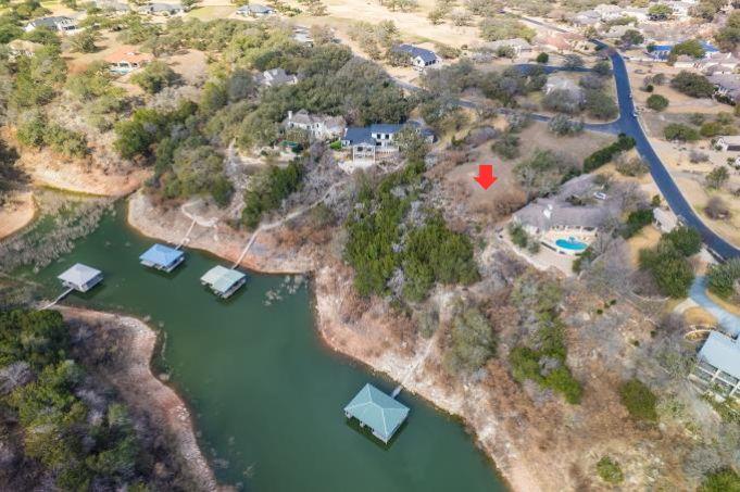 2707 Sailboat Pass, Spicewood, TX 78669