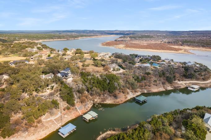 2707 Sailboat Pass, Spicewood, TX 78669