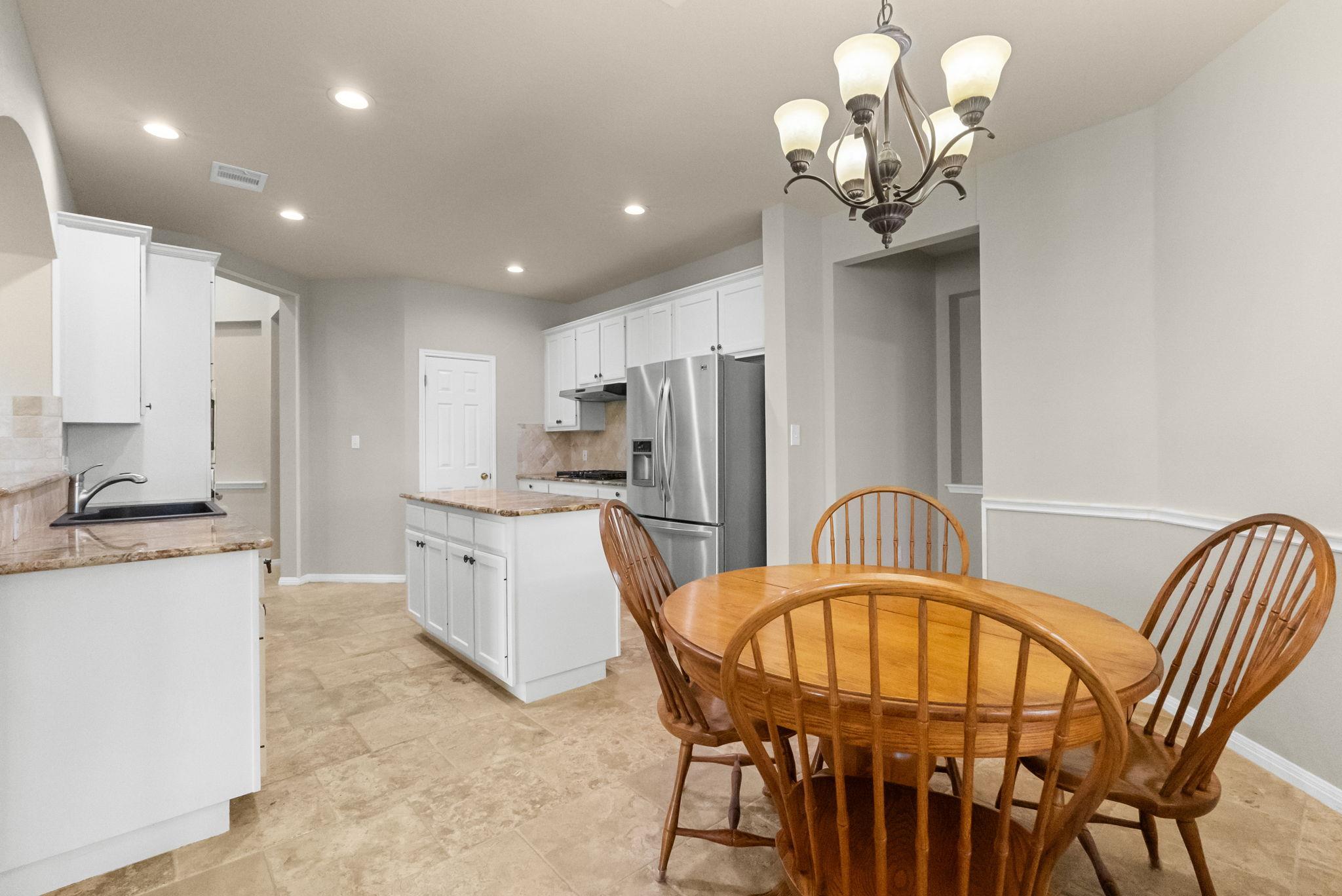 2501 Amen Corner Rd, Pflugerville, TX 78660