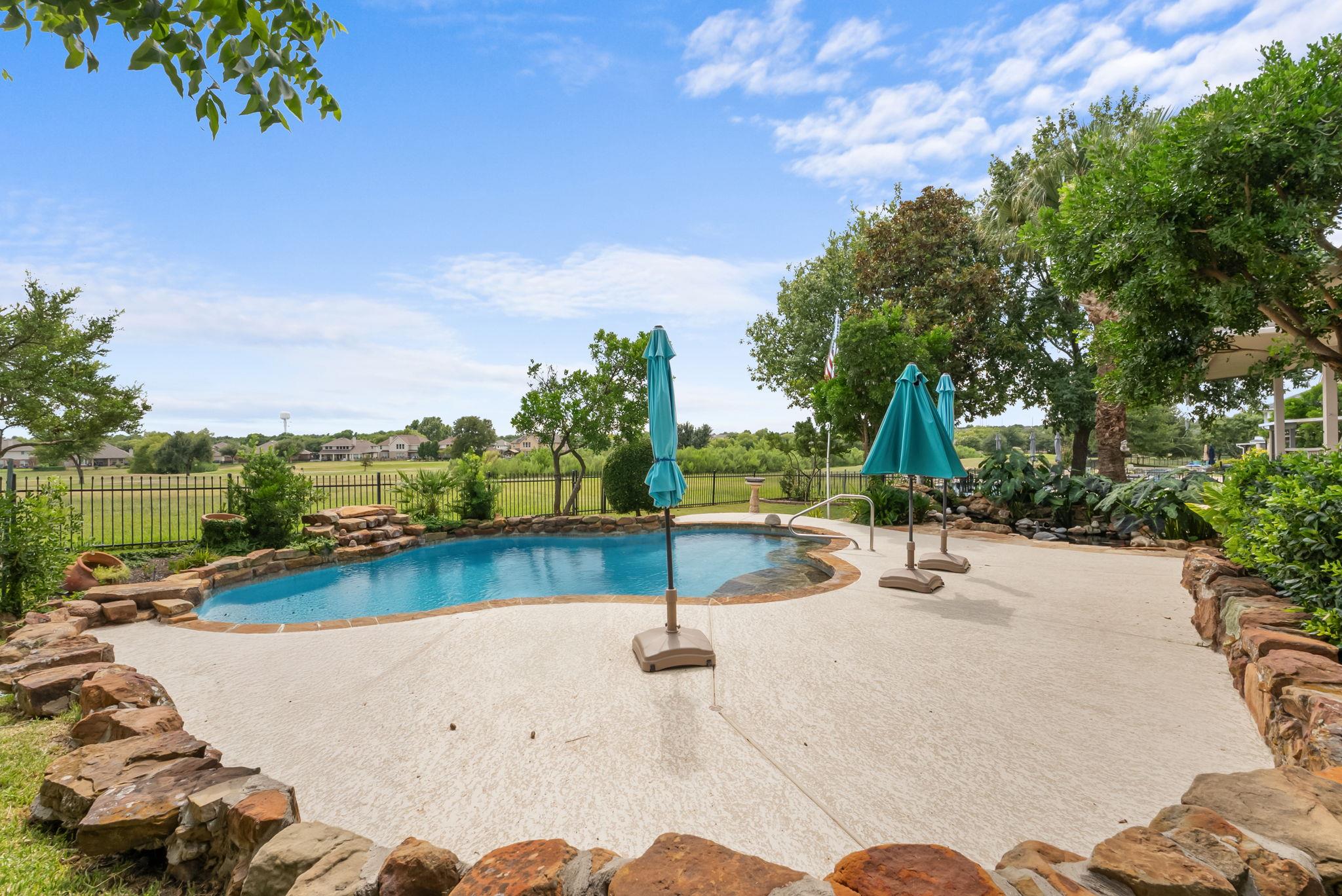 2501 Amen Corner Rd, Pflugerville, TX 78660