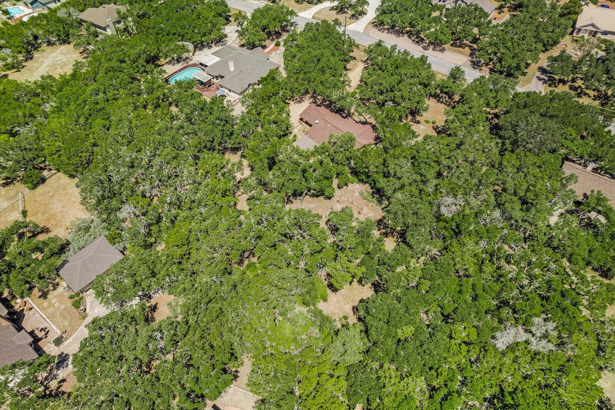 611 Mountain Crest Dr, Wimberley, TX 78676