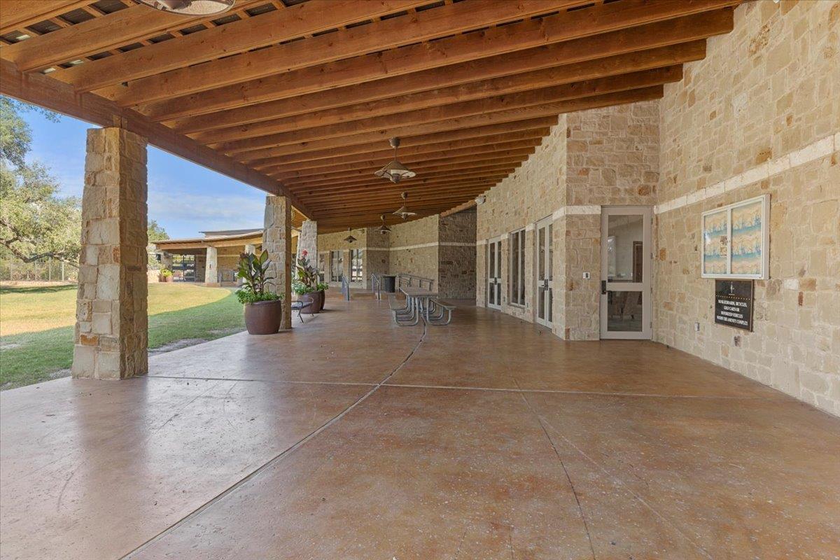 532 Stone River Dr, Austin, TX 78737