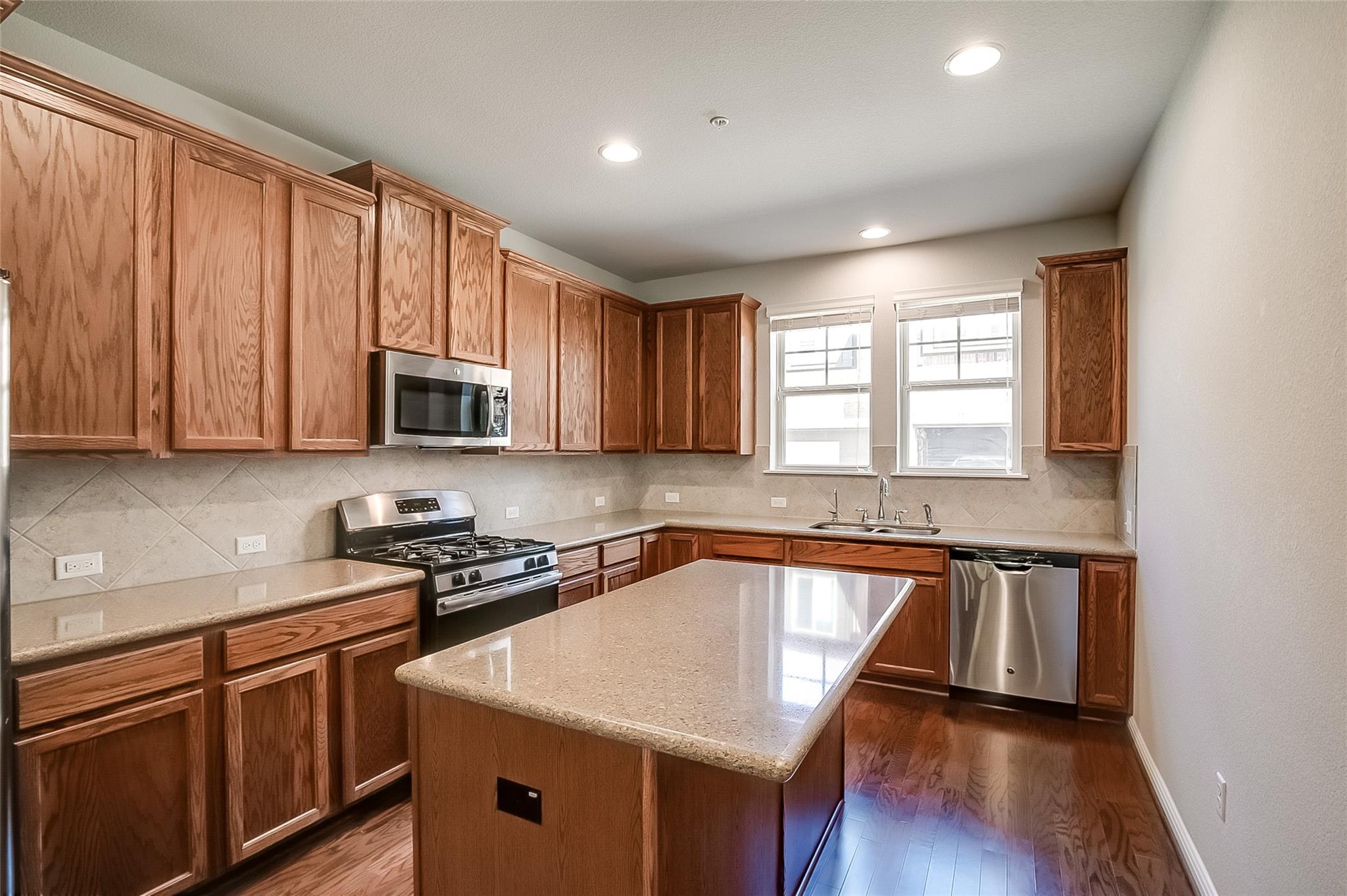 7220 Wyoming Springs Dr # 1203, Round Rock, TX 78681