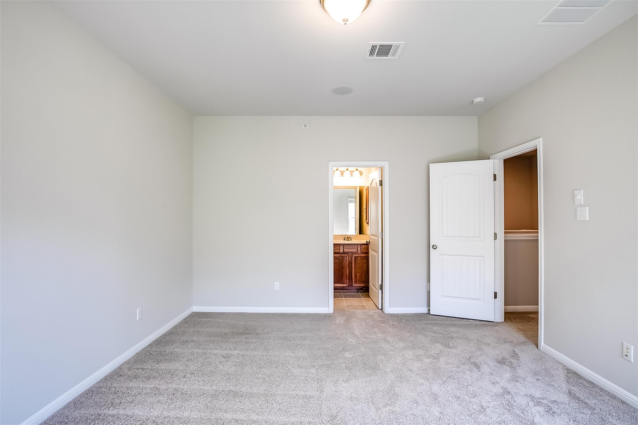 7220 Wyoming Springs Dr # 1203, Round Rock, TX 78681