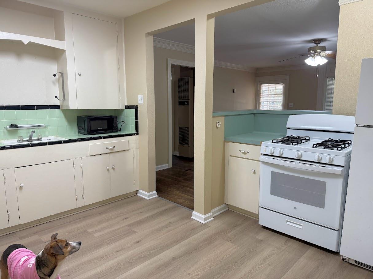 1410 Romeria Rd, Austin, TX 78757