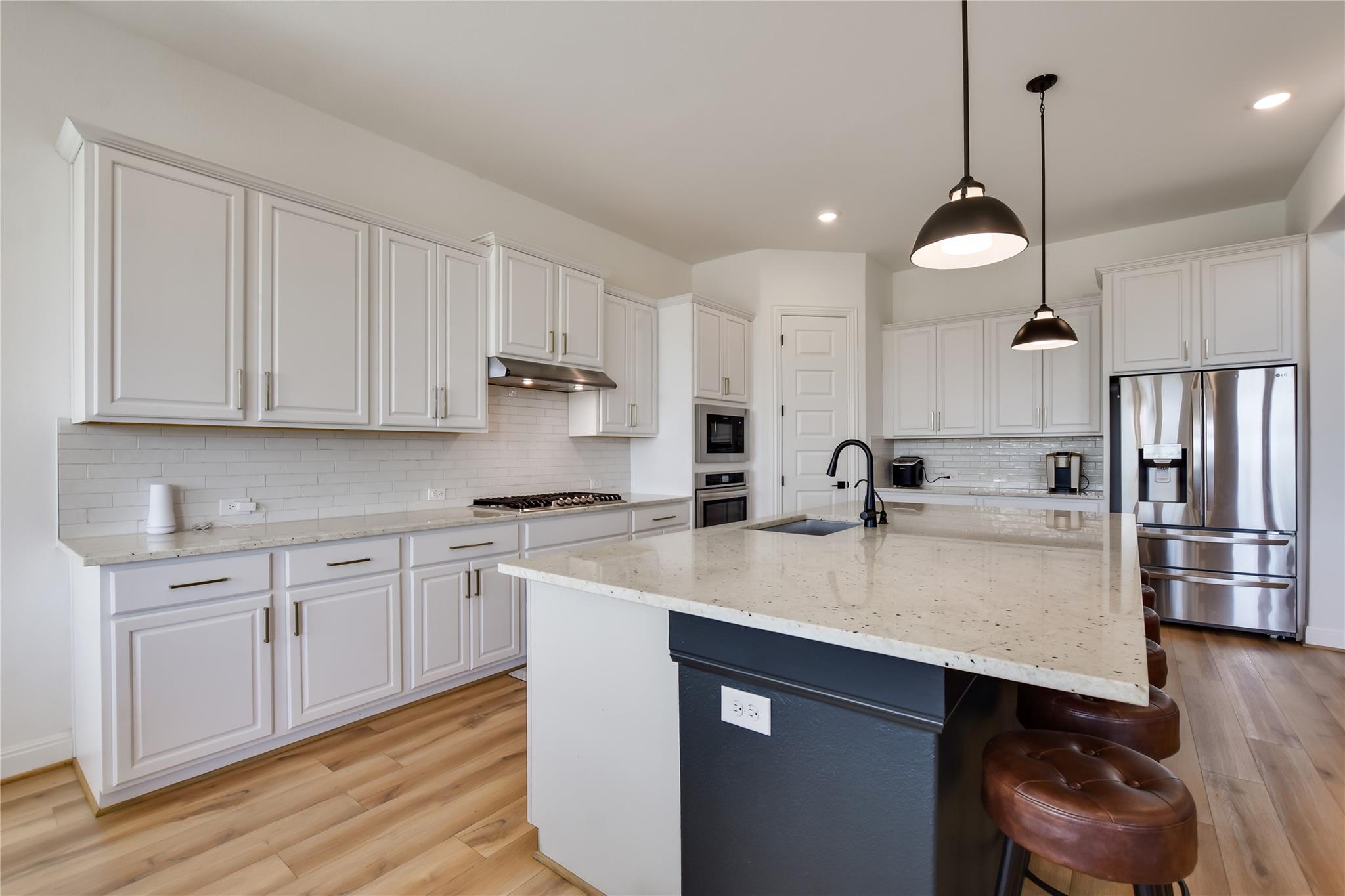 373 Washington Dr, Kyle, TX 78640