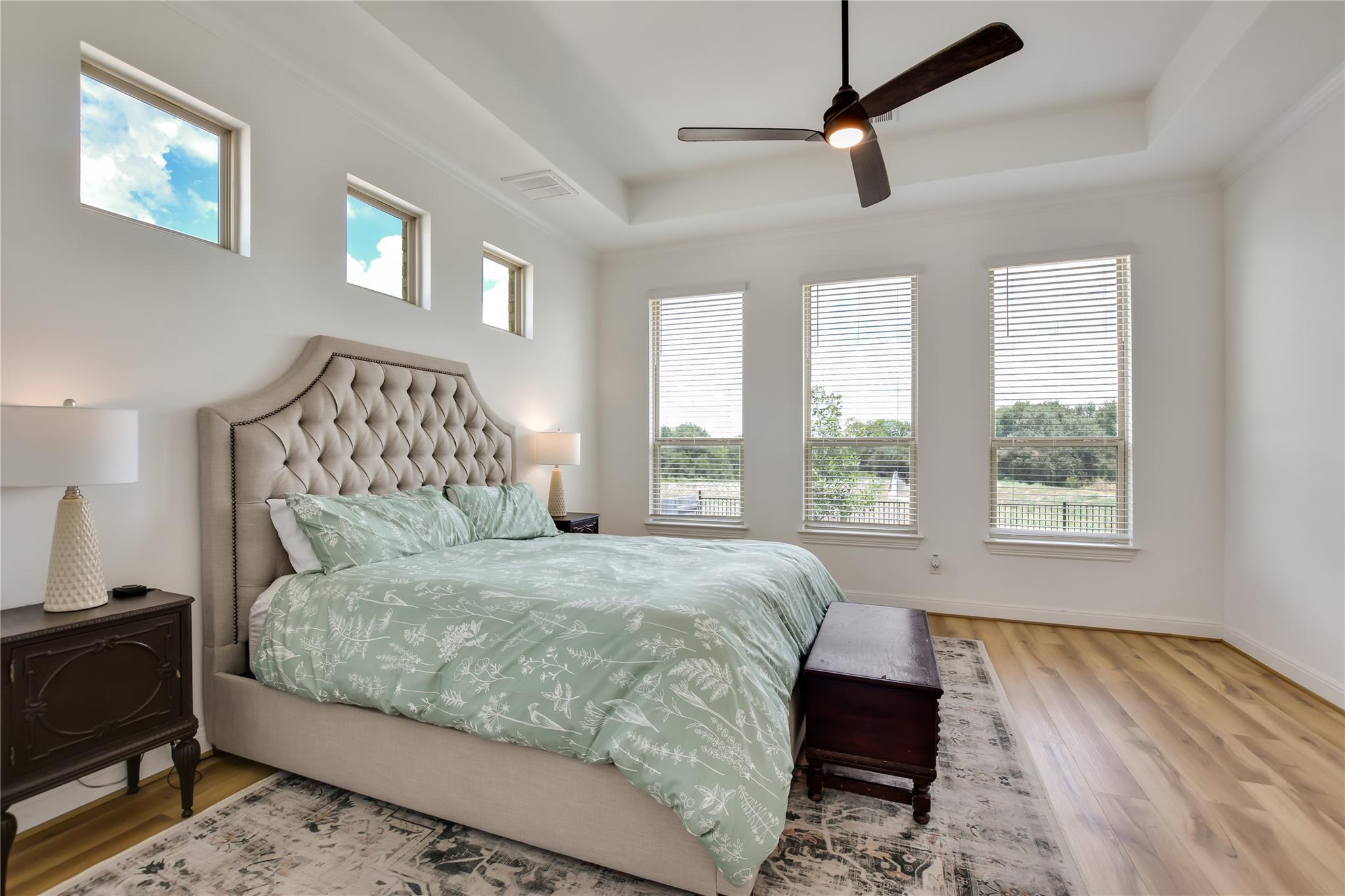 373 Washington Dr, Kyle, TX 78640